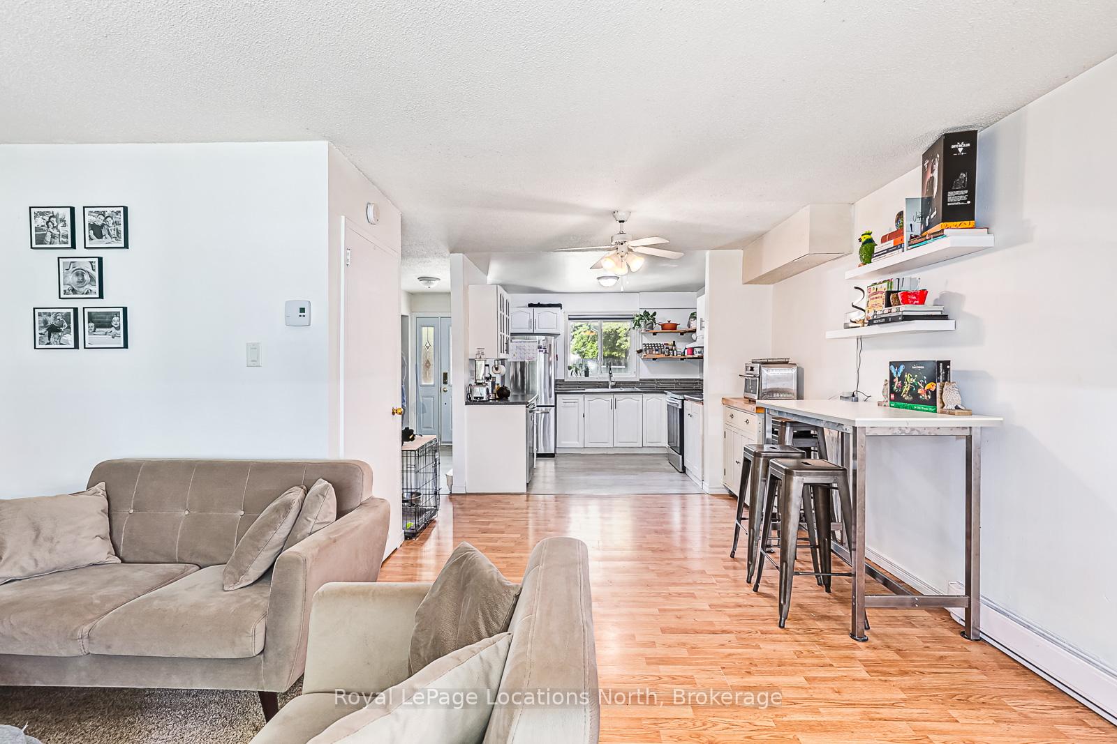Photo 10 of 592 Tenth Street, Collingwood — HOMEH
