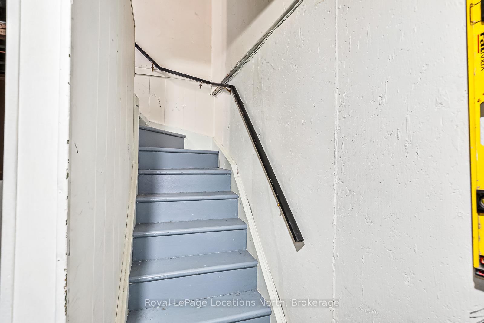 Photo 21 of 592 Tenth Street, Collingwood — HOMEH
