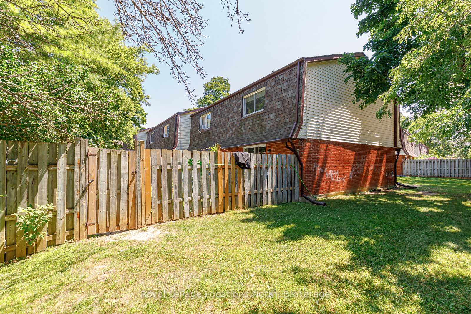 Photo 25 of 592 Tenth Street, Collingwood — HOMEH