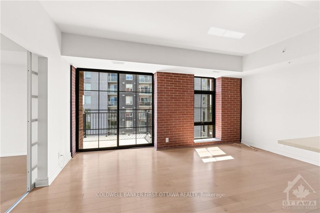 Photo 2 of Unit 810, 555 Anand Pvt, Ottawa, Riverside Park South — HOMEH