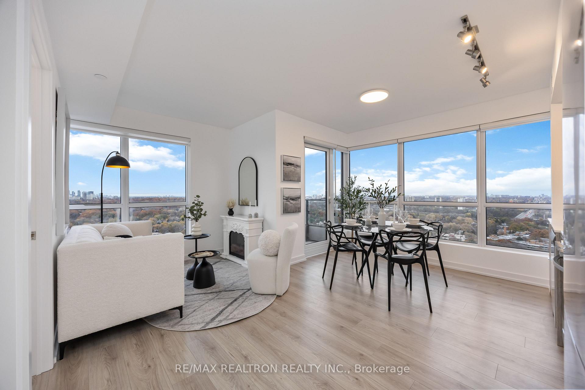 Photo 1 of Unit 2408, 395 Bloor Street E, Toronto, North St. James Town — HOMEH