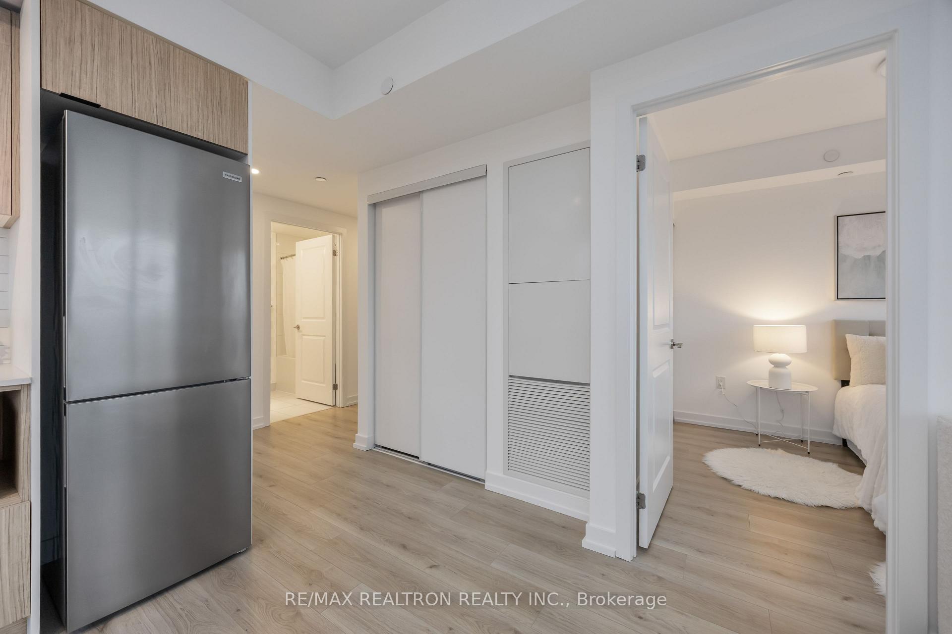 Photo 14 of Unit 2408, 395 Bloor Street E, Toronto, North St. James Town — HOMEH