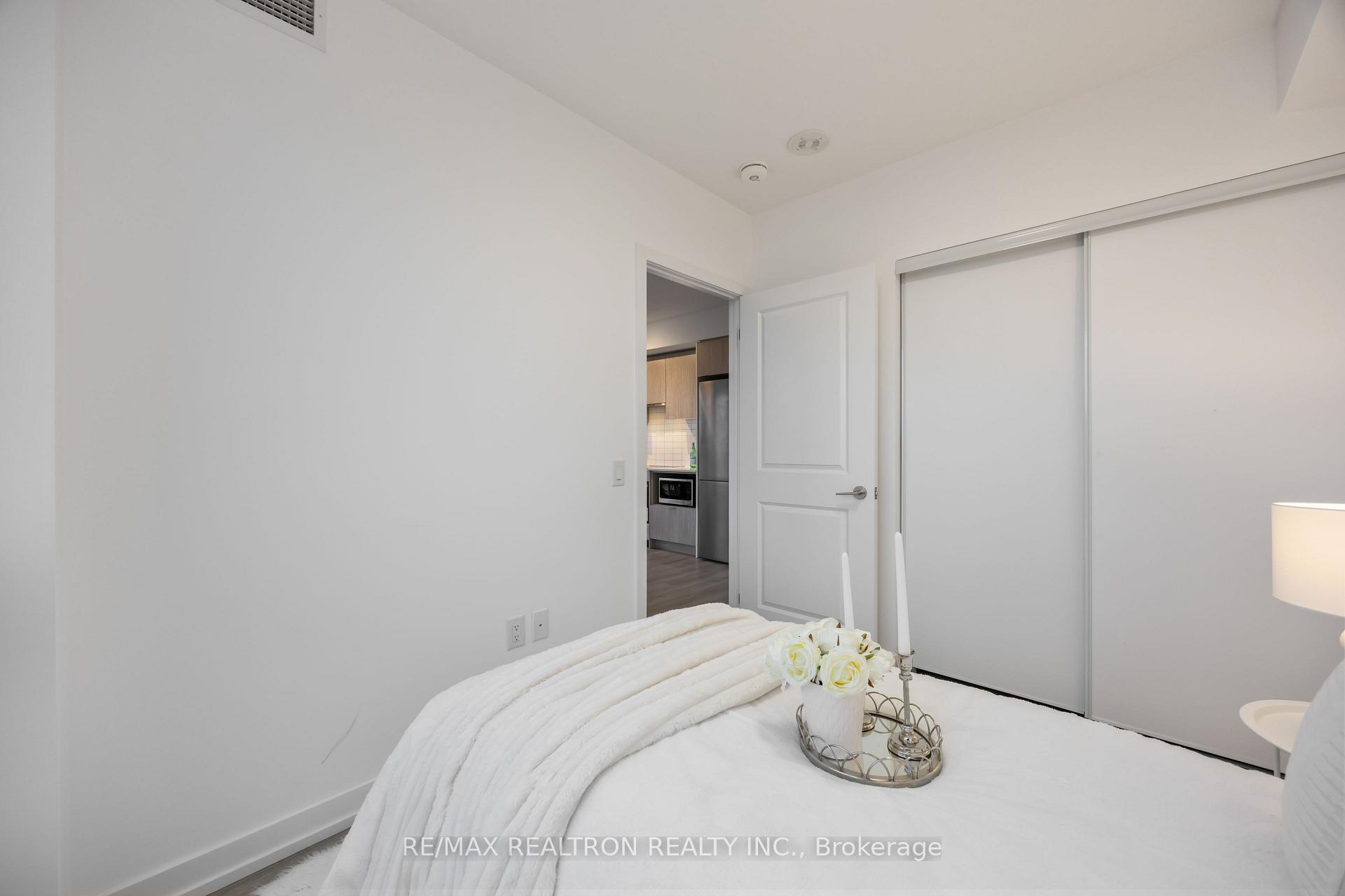 Photo 17 of Unit 2408, 395 Bloor Street E, Toronto, North St. James Town — HOMEH