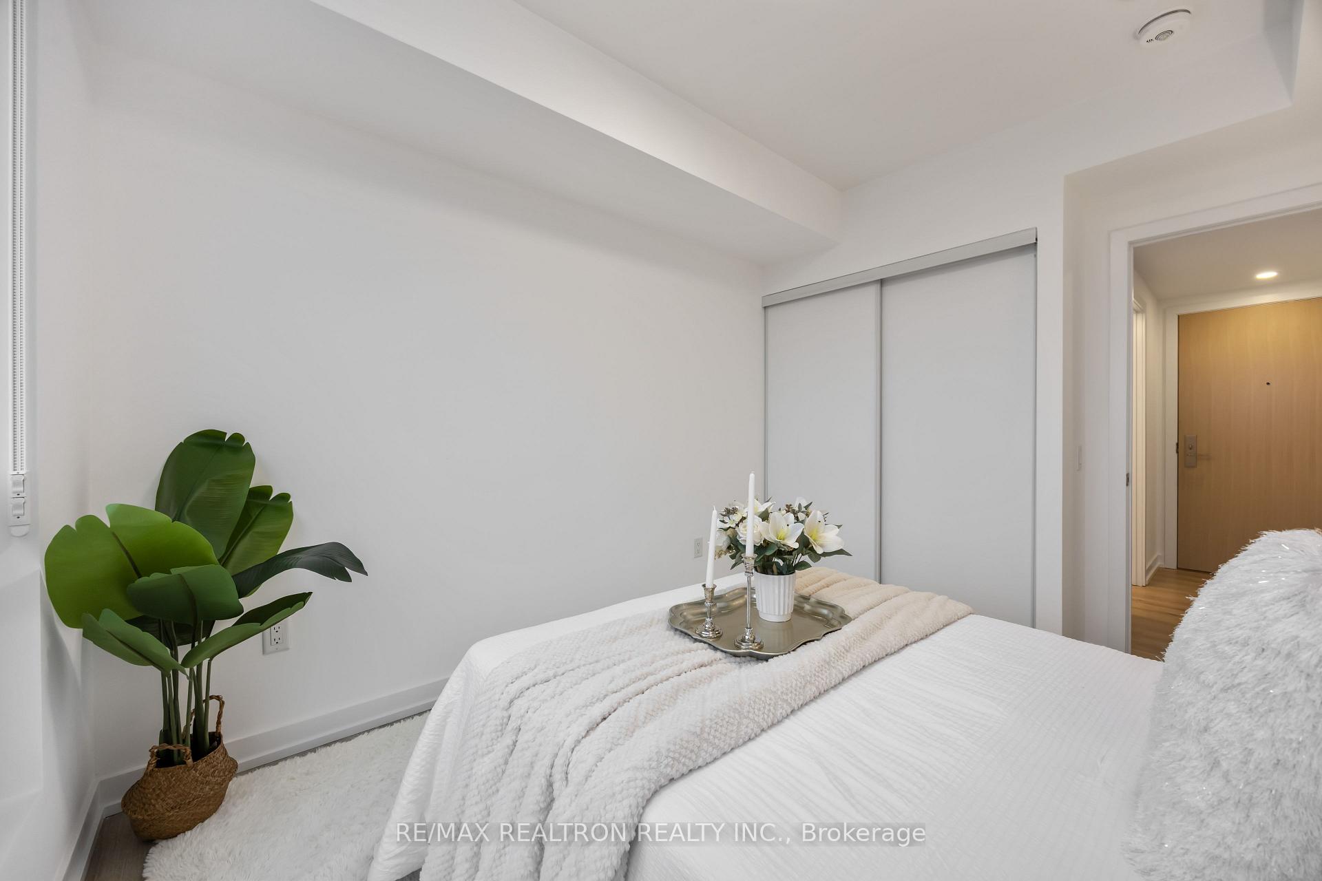 Photo 21 of Unit 2408, 395 Bloor Street E, Toronto, North St. James Town — HOMEH