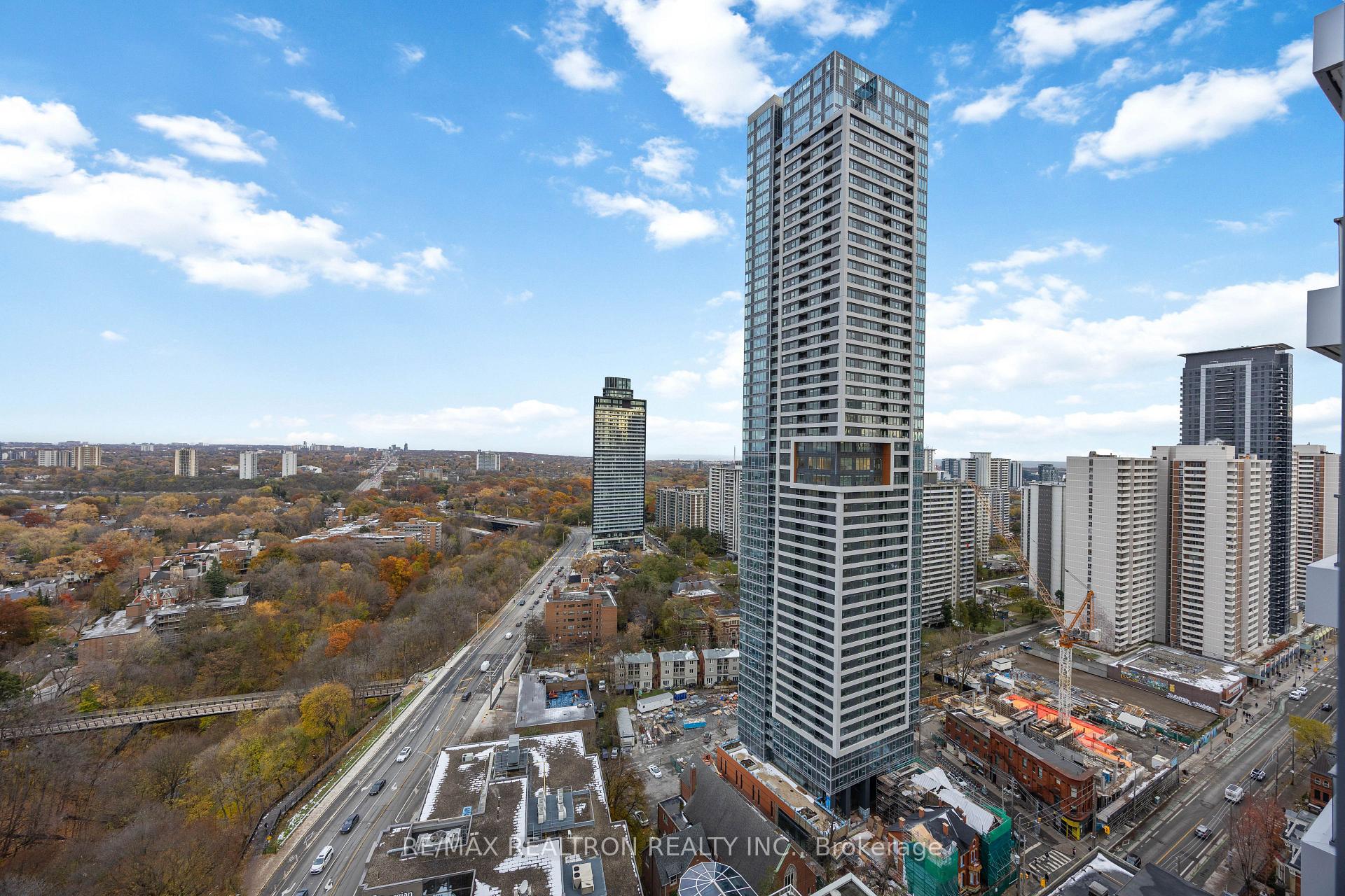 Photo 25 of Unit 2408, 395 Bloor Street E, Toronto, North St. James Town — HOMEH
