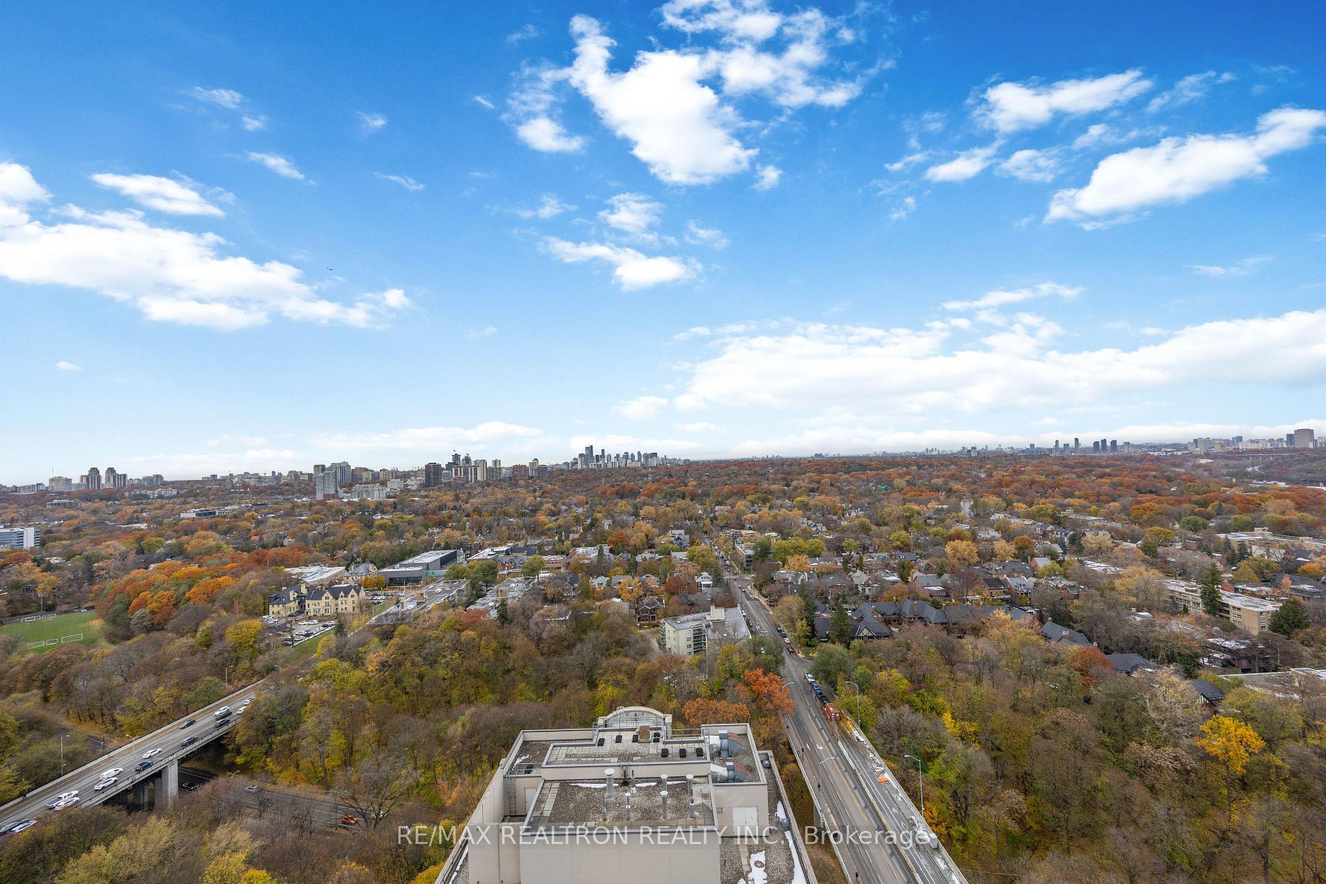 Photo 26 of Unit 2408, 395 Bloor Street E, Toronto, North St. James Town — HOMEH