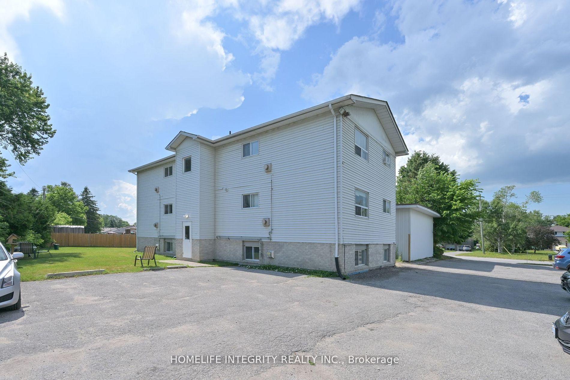 Photo 1 of 254 Centre Street E, Essa, Angus — HOMEH