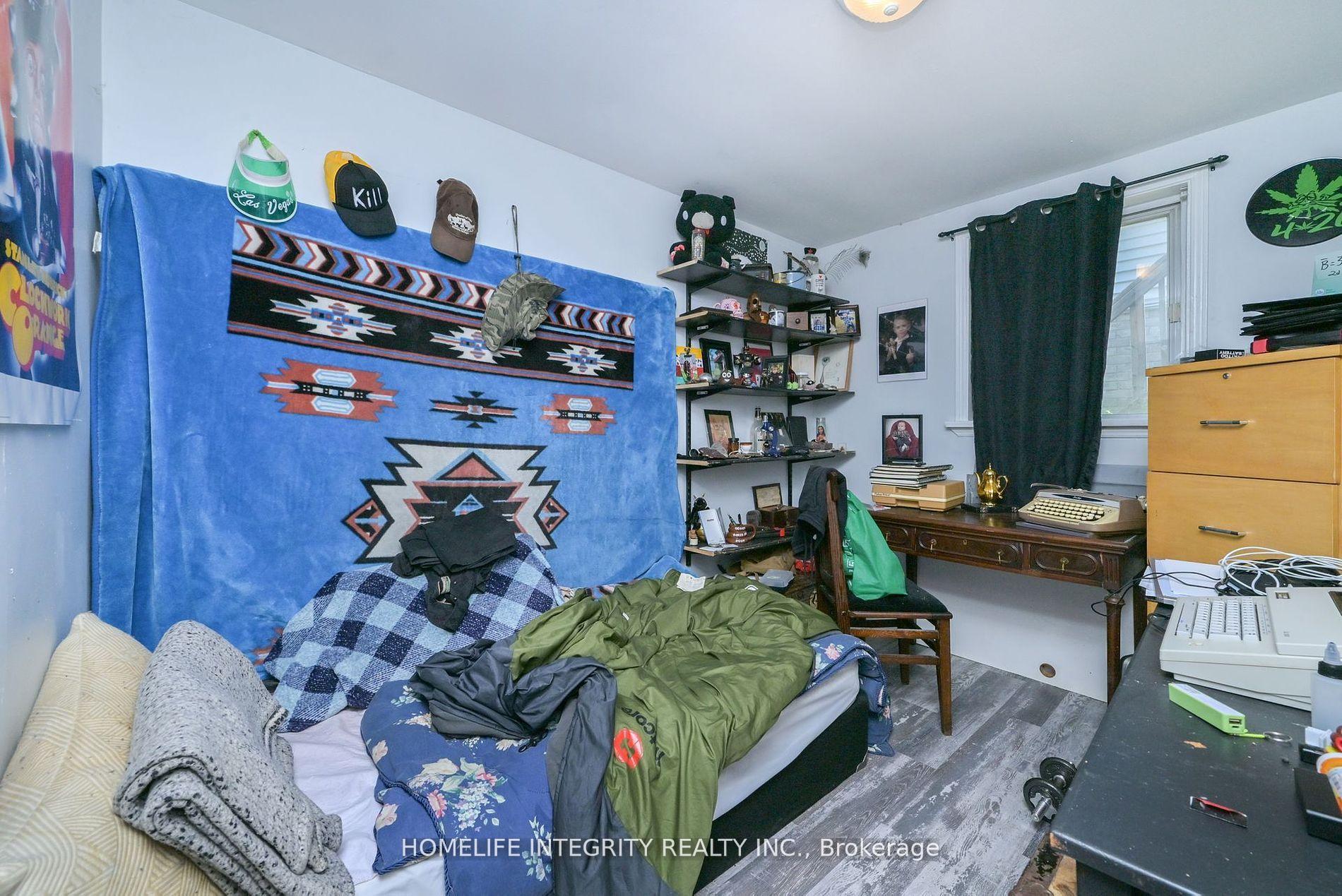 Photo 20 of 254 Centre Street E, Essa, Angus — HOMEH