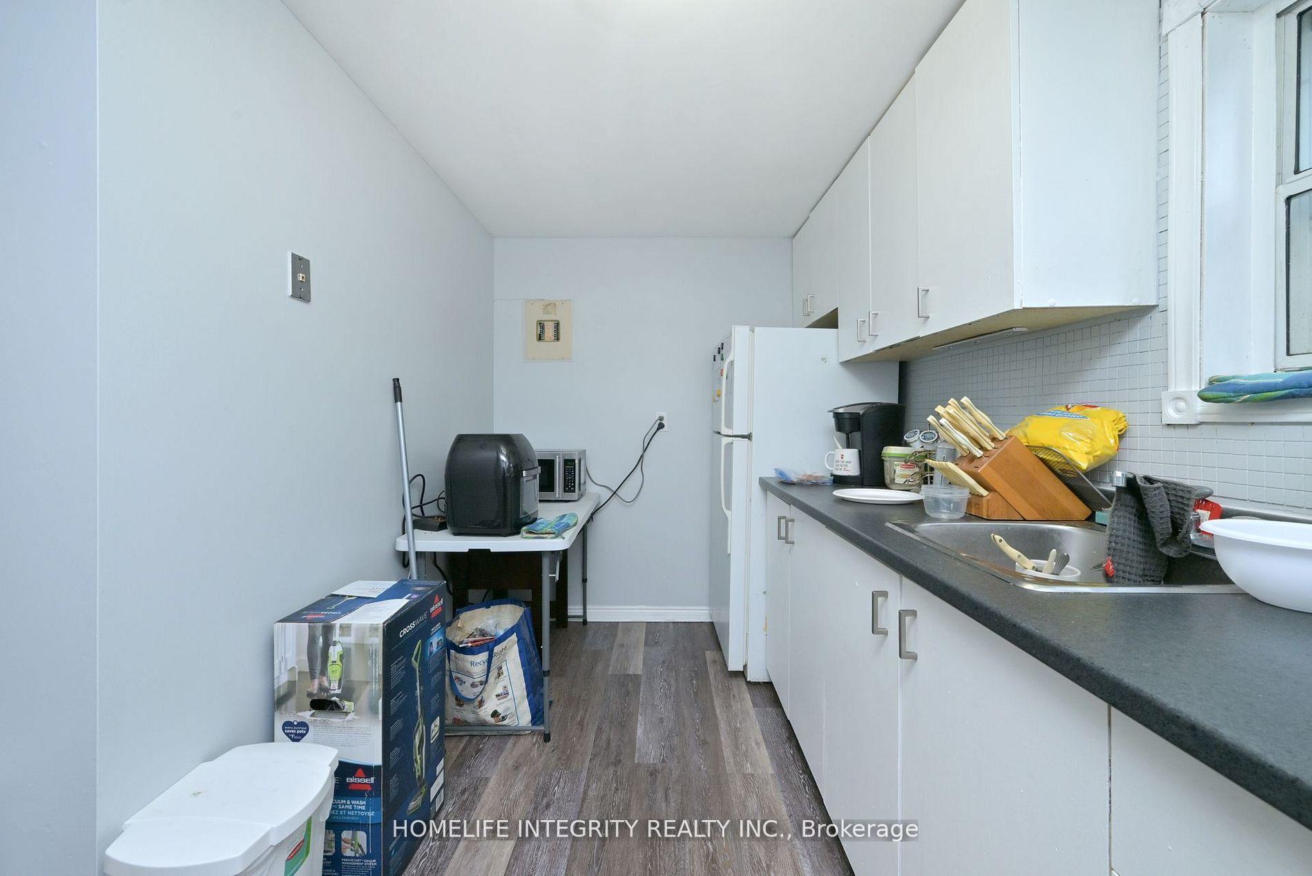 Photo 21 of 254 Centre Street E, Essa, Angus — HOMEH