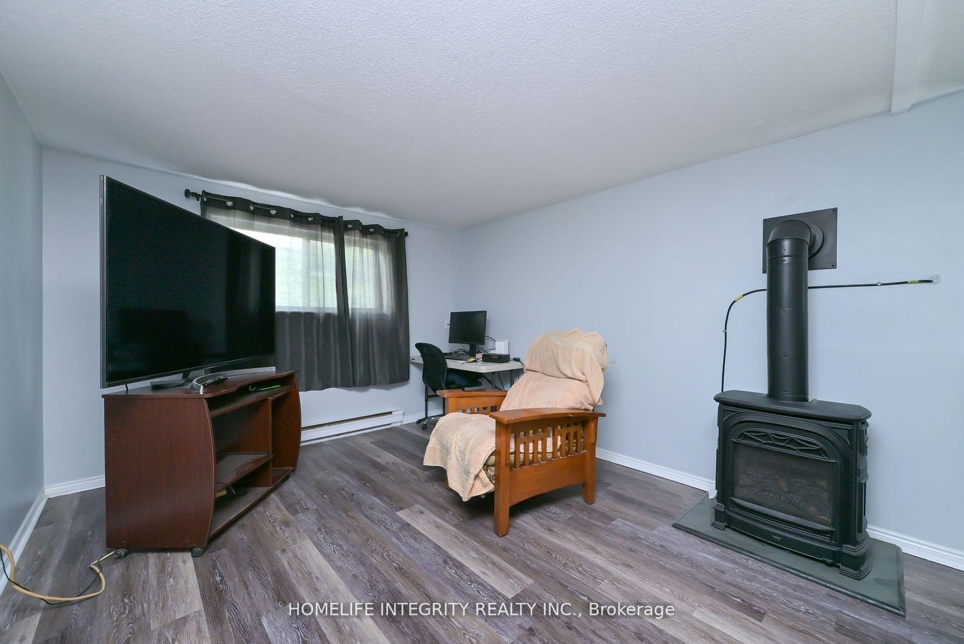 Photo 24 of 254 Centre Street E, Essa, Angus — HOMEH