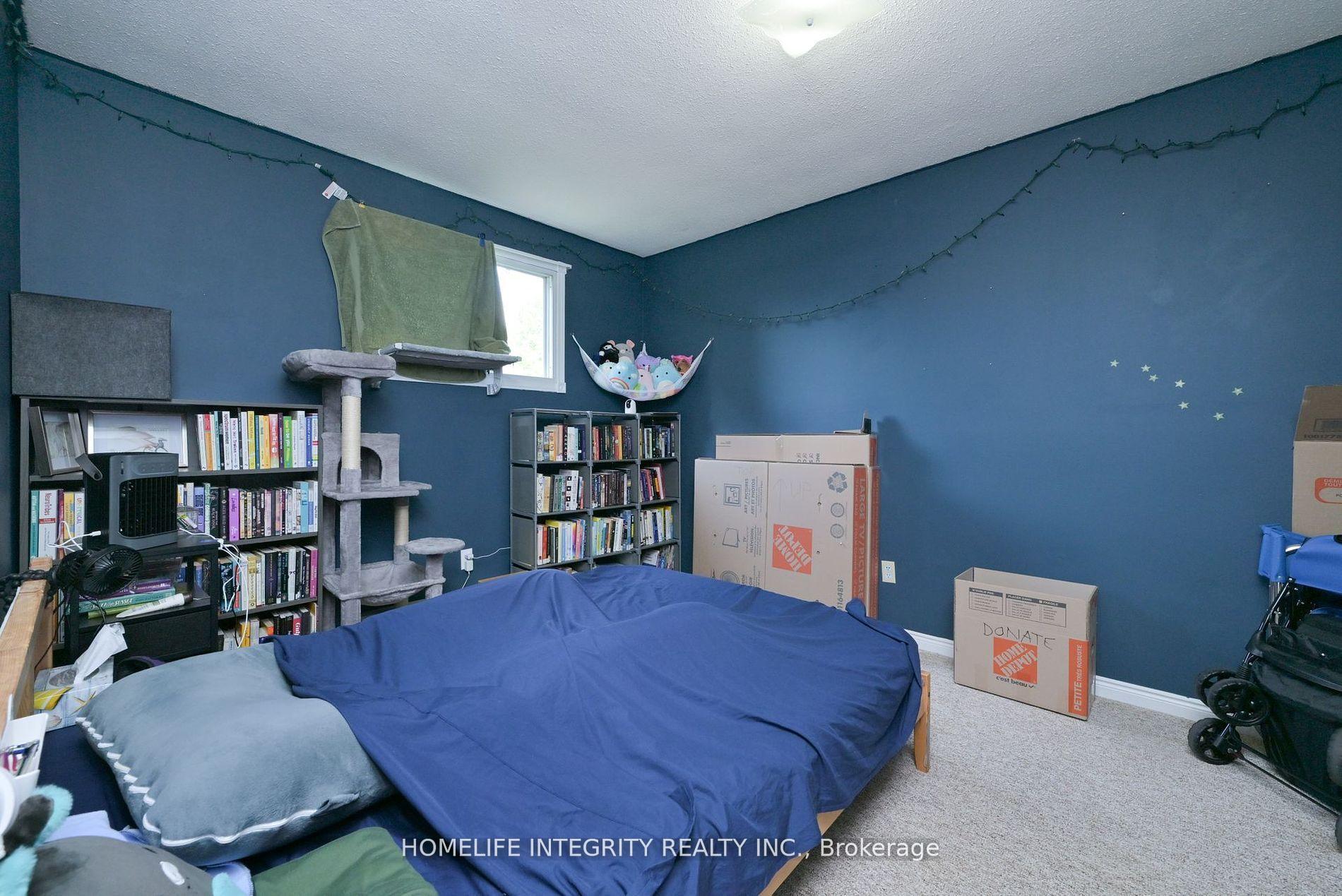 Photo 43 of 254 Centre Street E, Essa, Angus — HOMEH