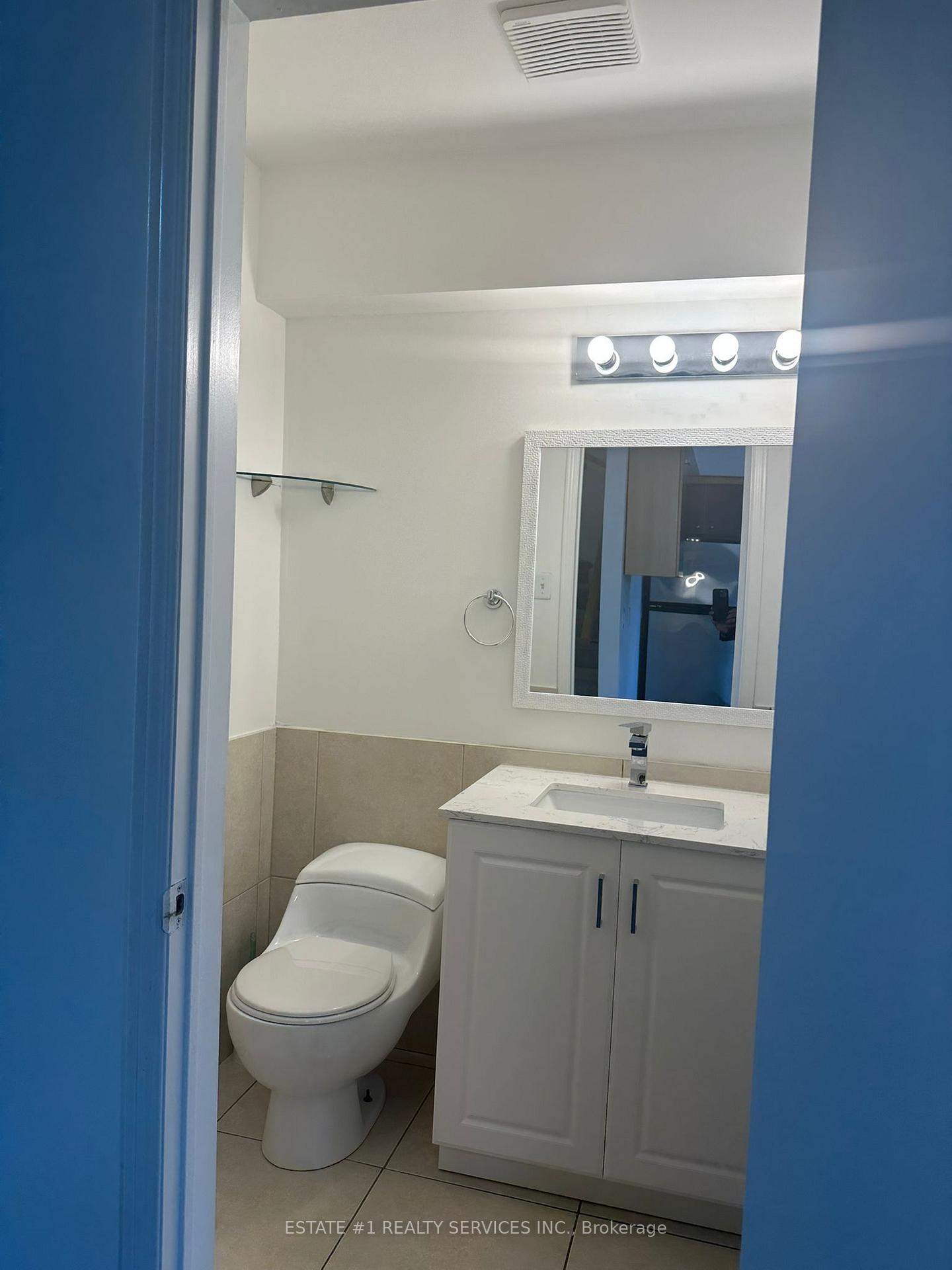Photo 19 of 12 Rougehaven Way, Markham, Vinegar Hill — HOMEH