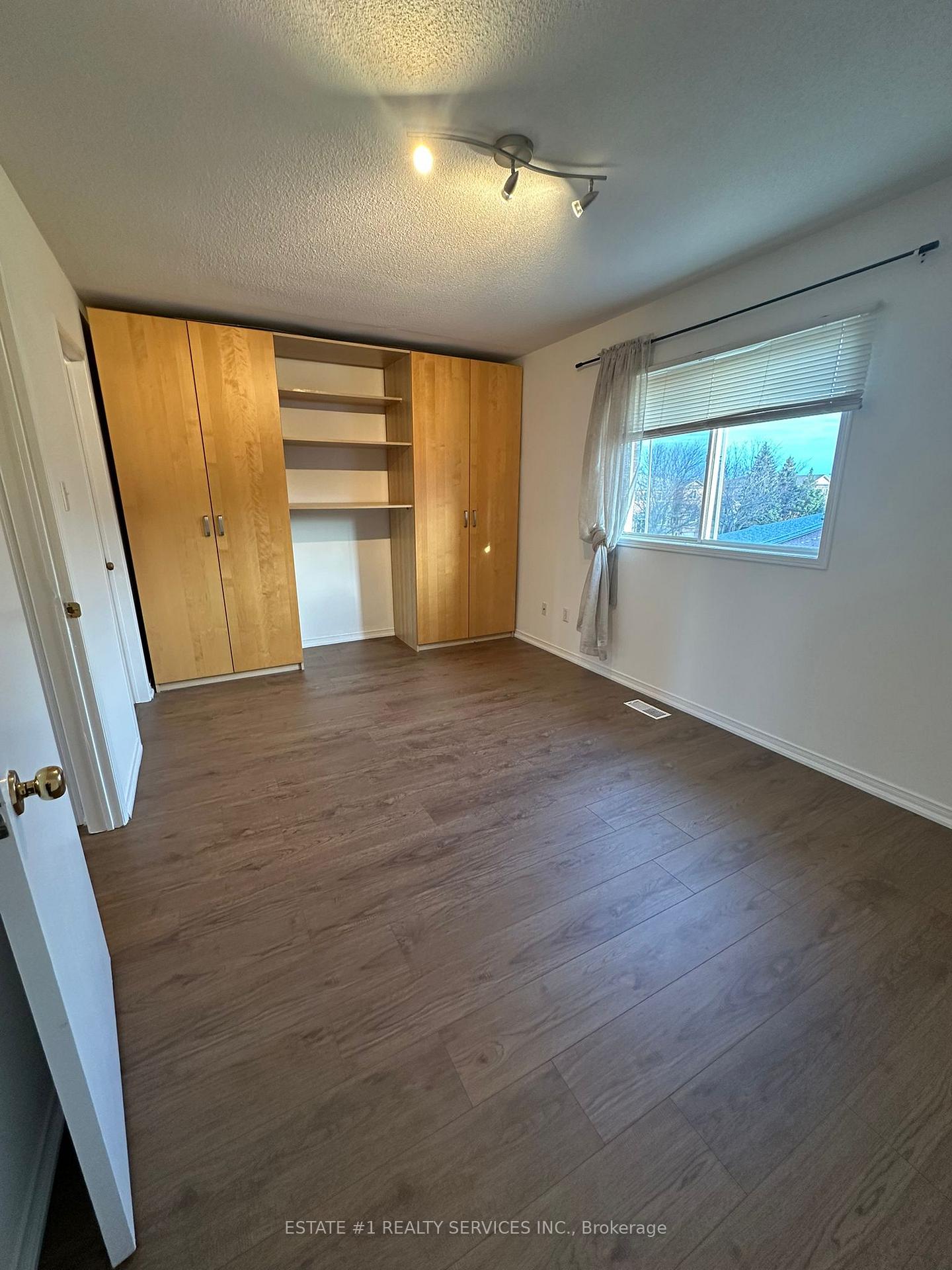 Photo 22 of 12 Rougehaven Way, Markham, Vinegar Hill — HOMEH