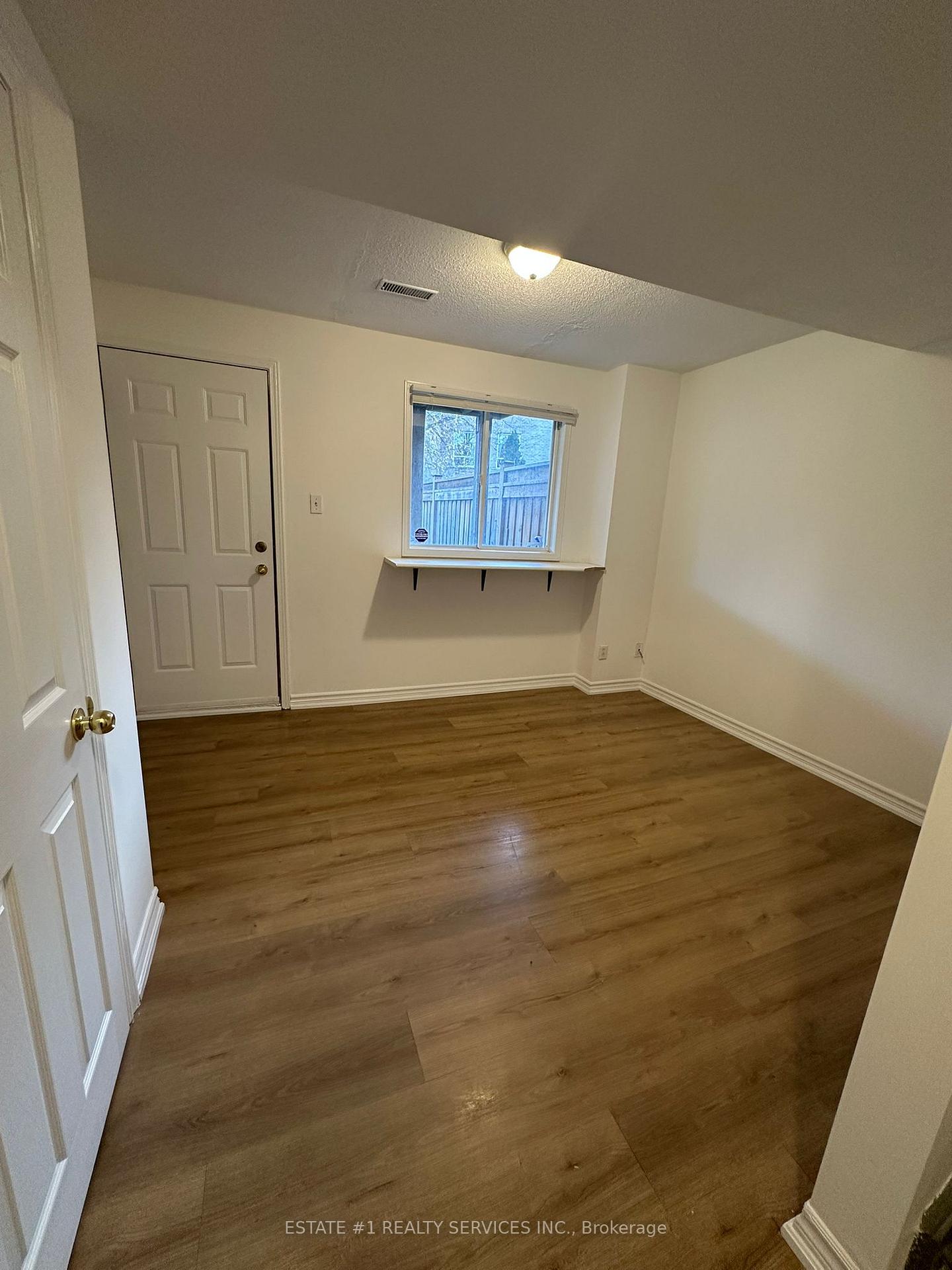 Photo 32 of 12 Rougehaven Way, Markham, Vinegar Hill — HOMEH