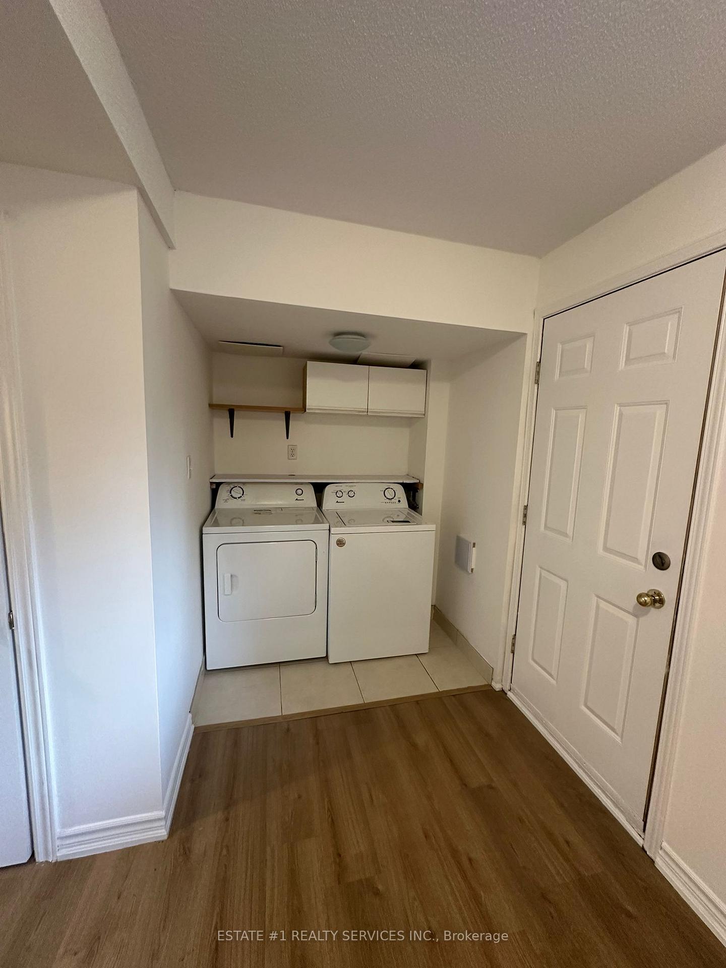 Photo 35 of 12 Rougehaven Way, Markham, Vinegar Hill — HOMEH