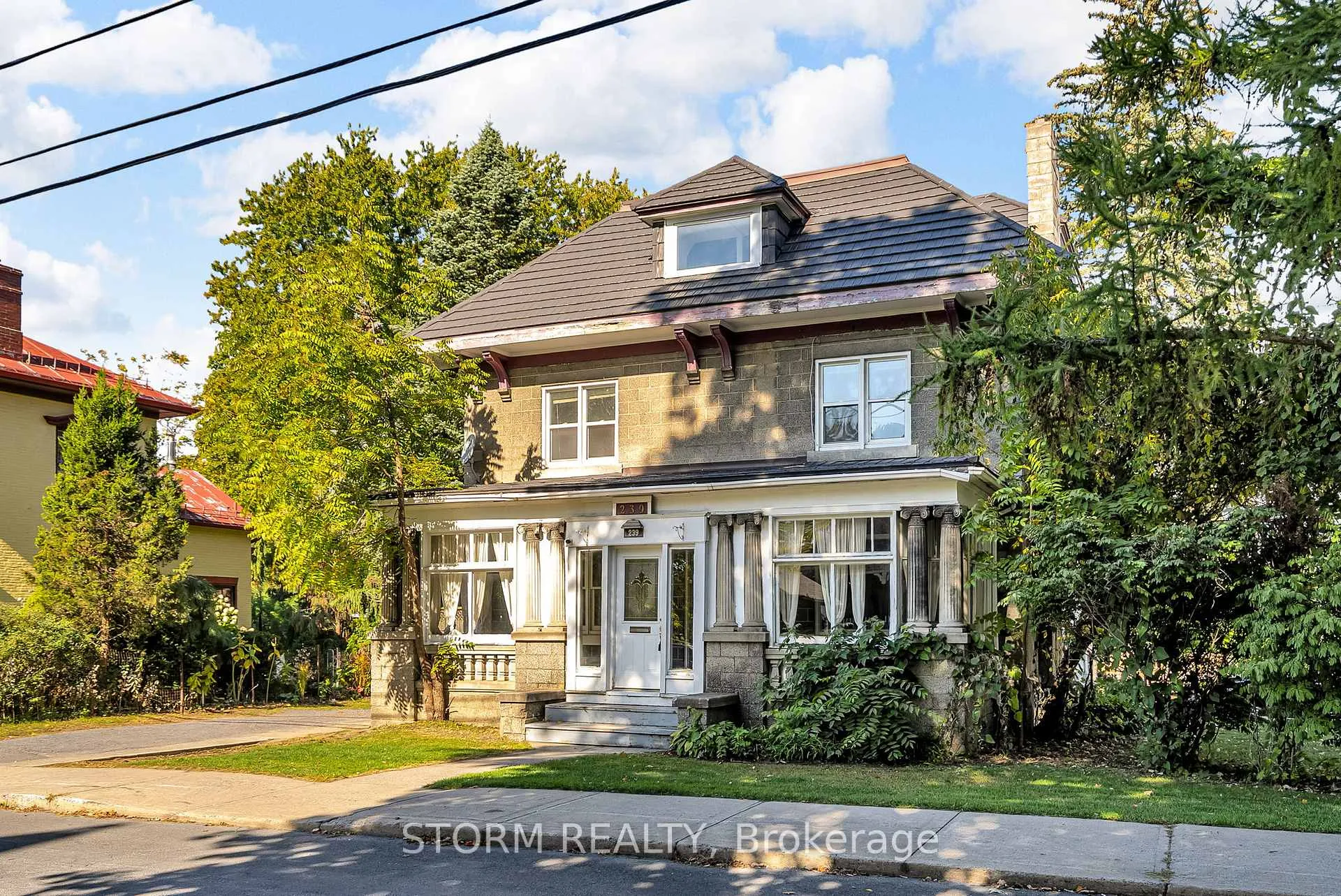 Photo 2 of 239 1st Street E, Cornwall — HOMEH
