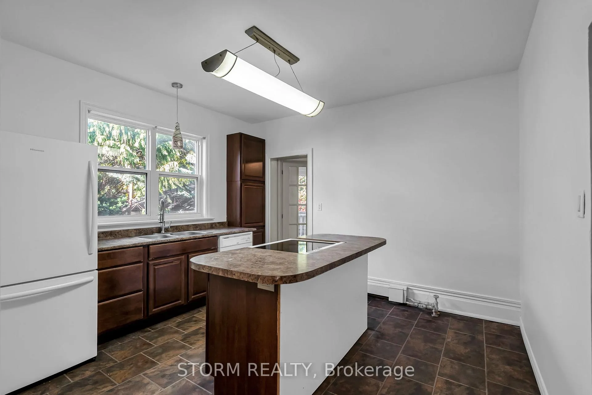 Photo 15 of 239 1st Street E, Cornwall — HOMEH