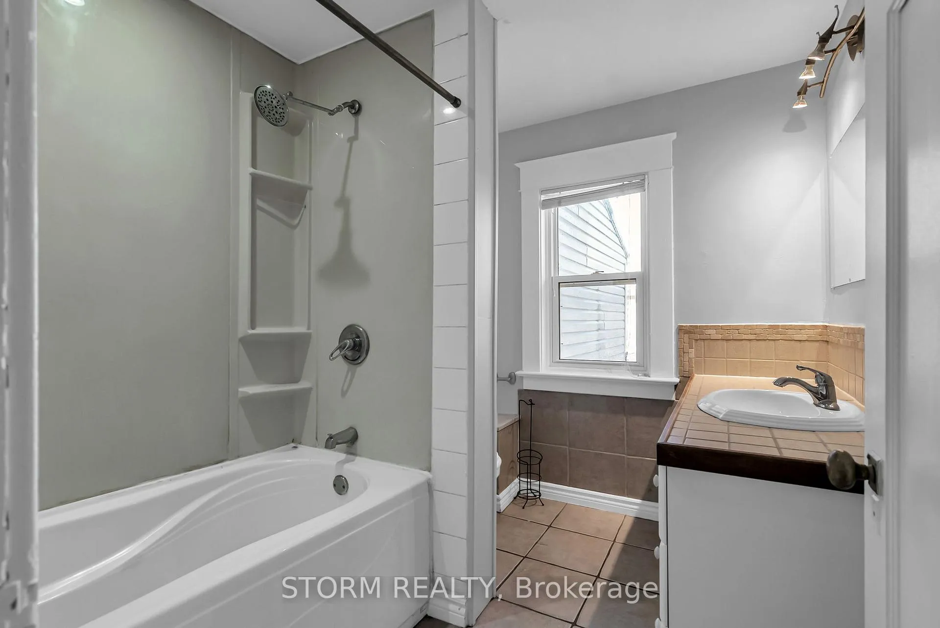 Photo 35 of 239 1st Street E, Cornwall — HOMEH