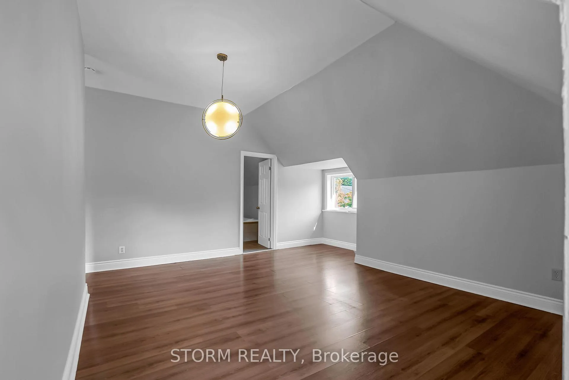 Photo 40 of 239 1st Street E, Cornwall — HOMEH