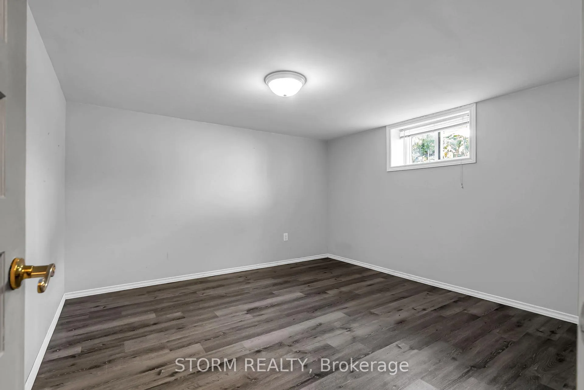 Photo 47 of 239 1st Street E, Cornwall — HOMEH