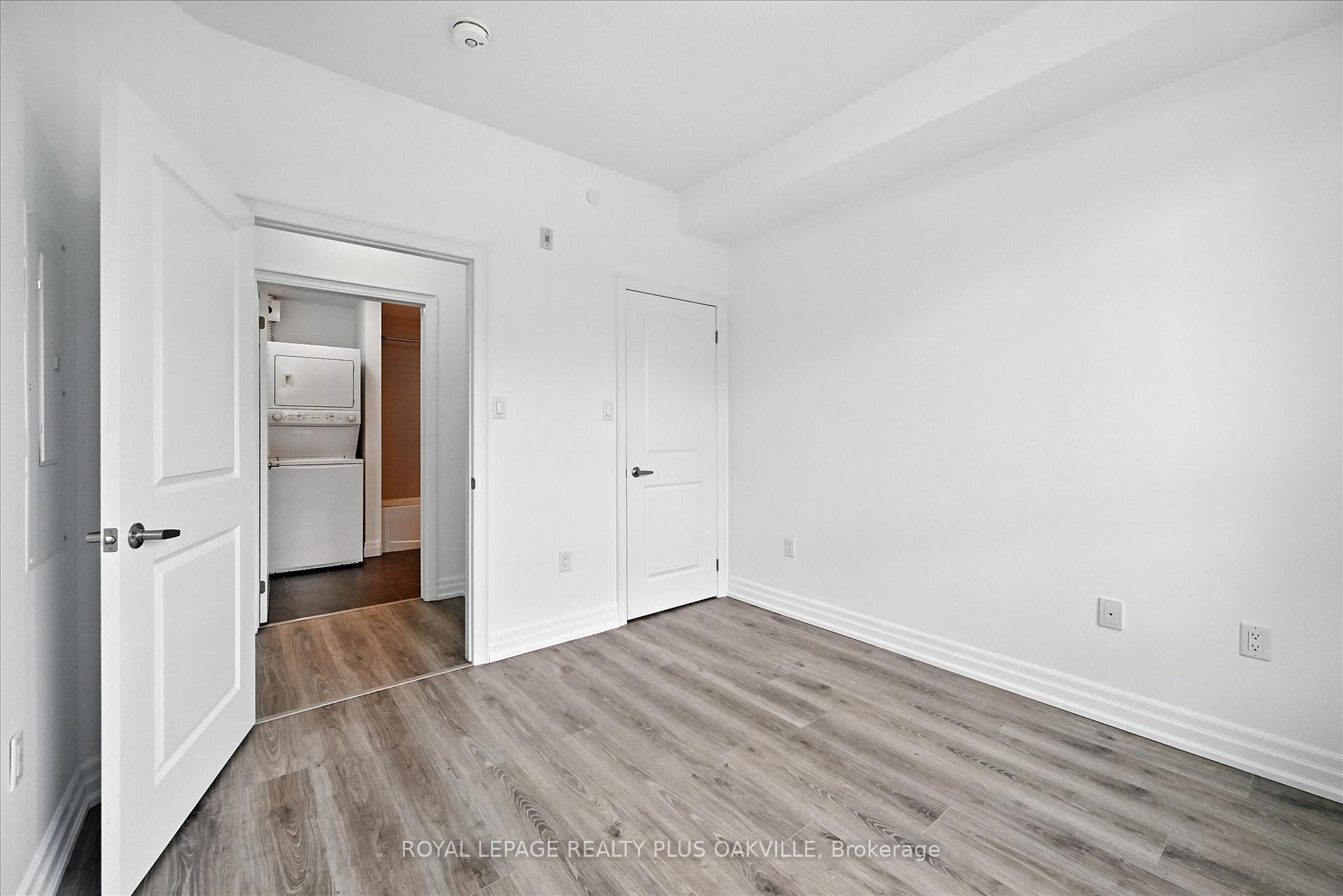 Photo 21 of Unit 316, 125 Shoreview Place, Hamilton, Lakeshore — HOMEH