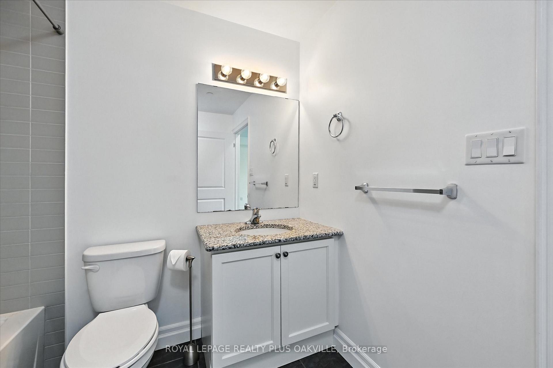 Photo 25 of Unit 316, 125 Shoreview Place, Hamilton, Lakeshore — HOMEH