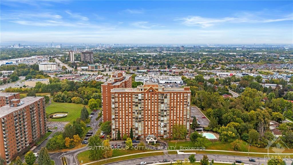 Photo 13 of Unit 1111, 2760 Carousel Crescent, Ottawa, Emerald Woods/Sawmill Creek — HOMEH