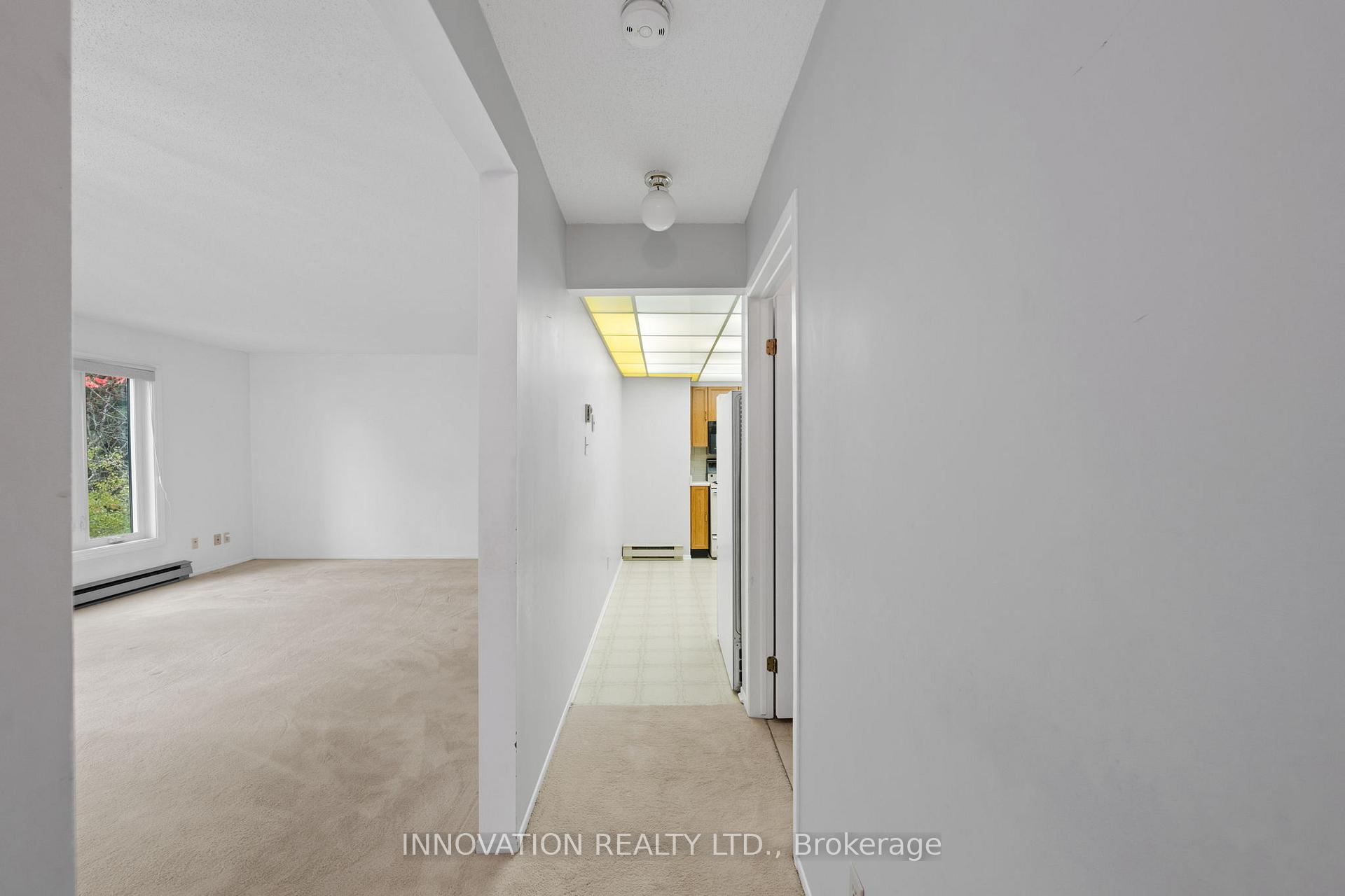 Photo 17 of Unit 8, 5 Timberview Way, Ottawa, Westcliffe Estates — HOMEH