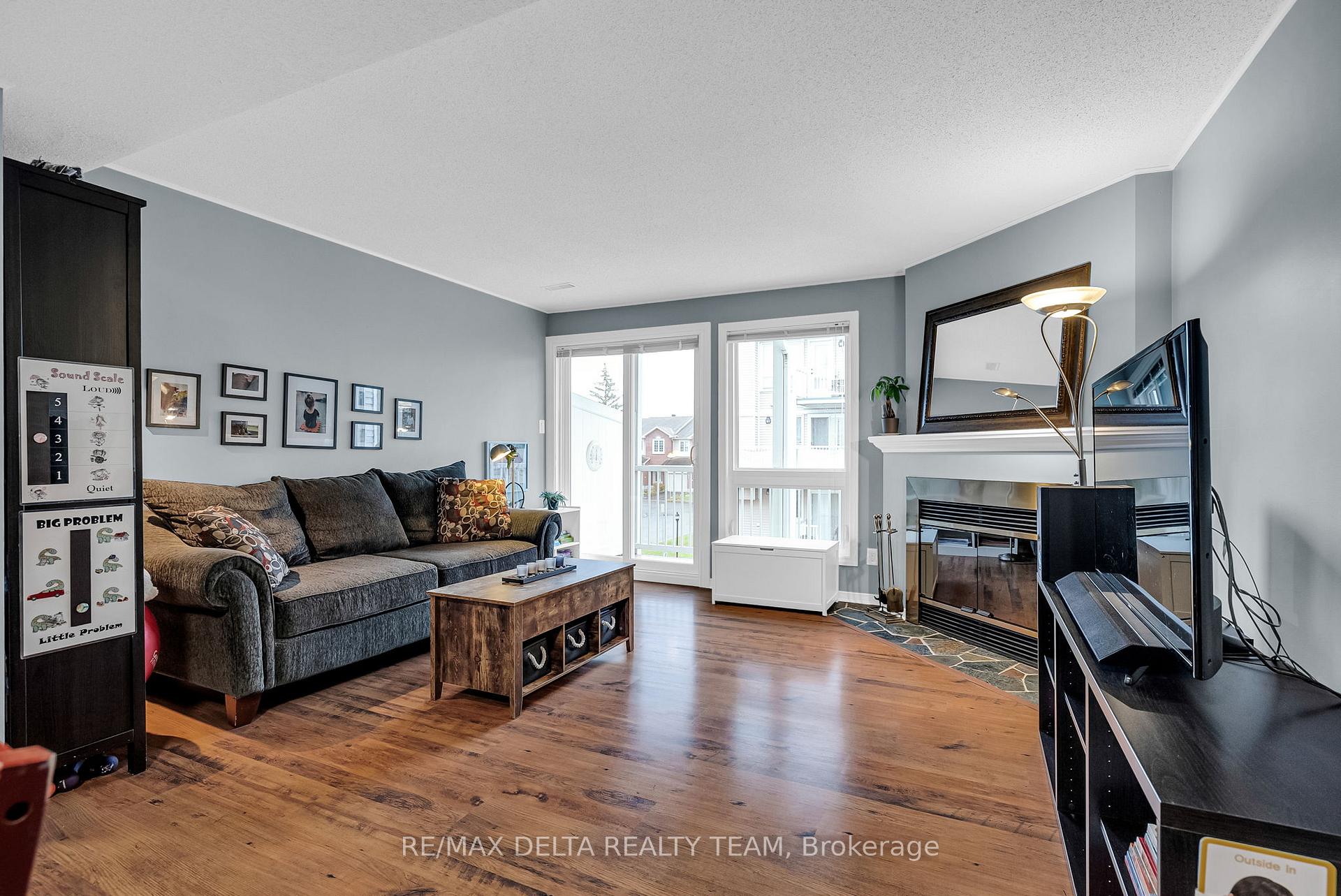 Photo 13 of 6014 Red Willow Drive, Ottawa, Chapel Hill — HOMEH
