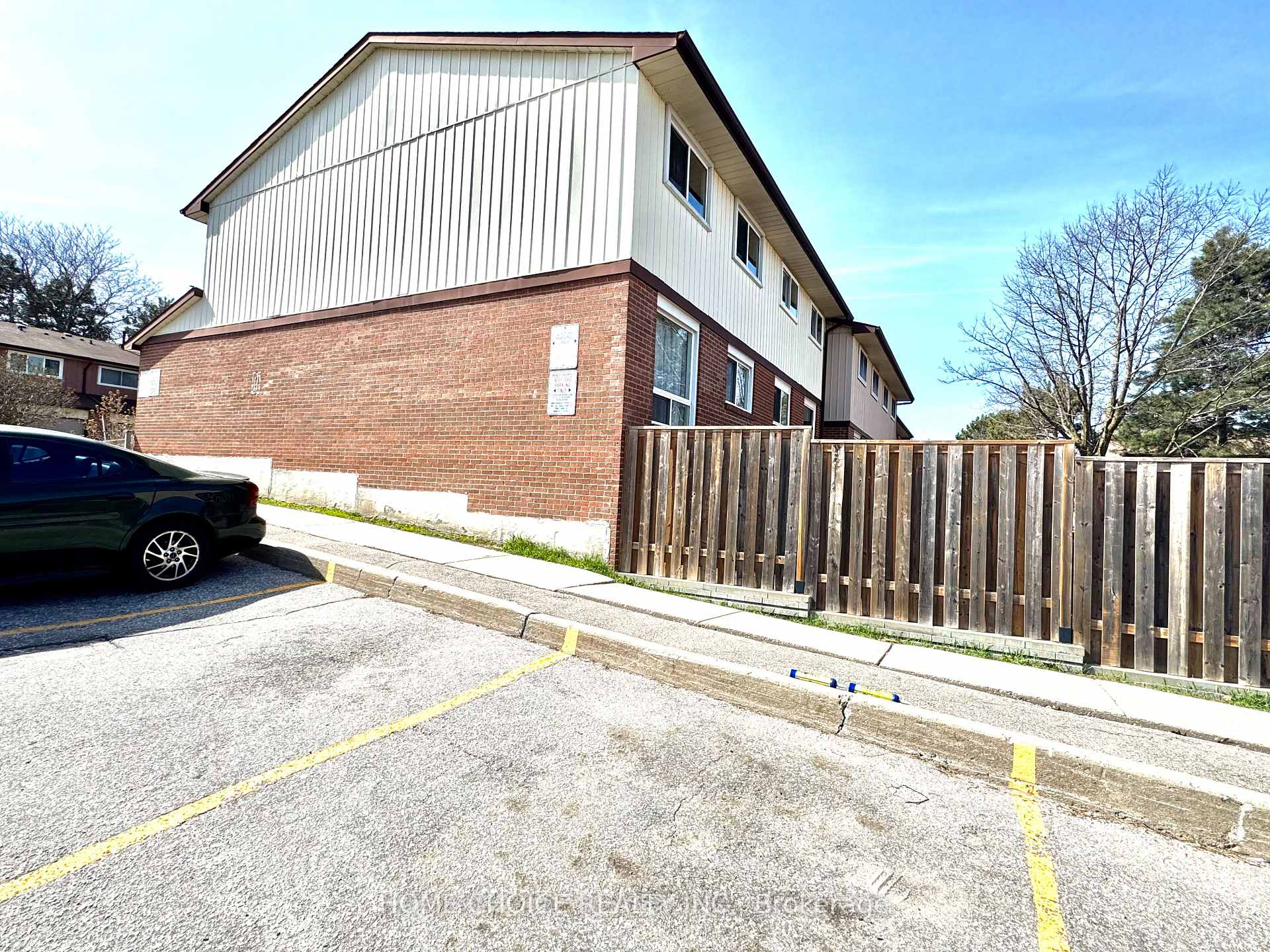 Photo 2 of Unit 43, 30 Dundalk Drive, Scarborough, Dorset Park — HOMEH