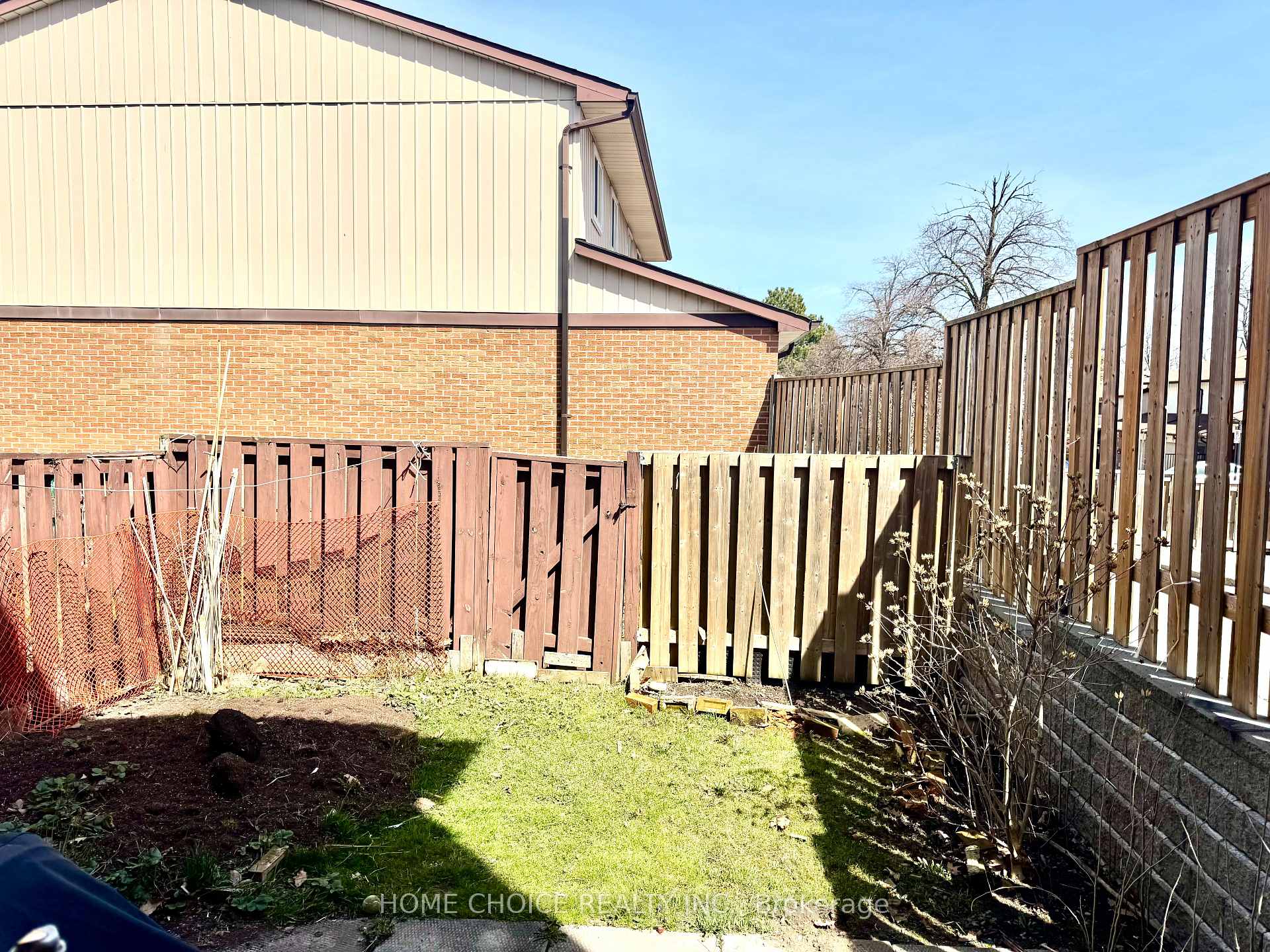 Photo 28 of Unit 43, 30 Dundalk Drive, Scarborough, Dorset Park — HOMEH