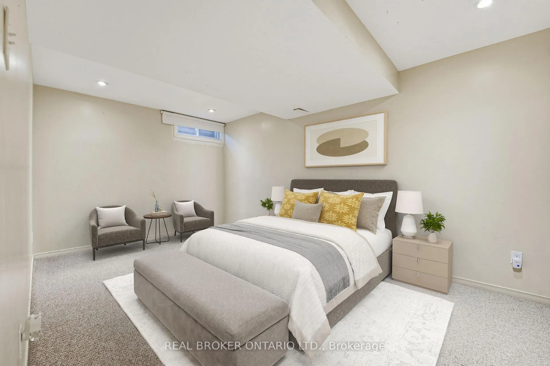 Photo 20 of Unit B, 3895 Old Richmond Road, Ottawa, Arbeatha Park — HOMEH