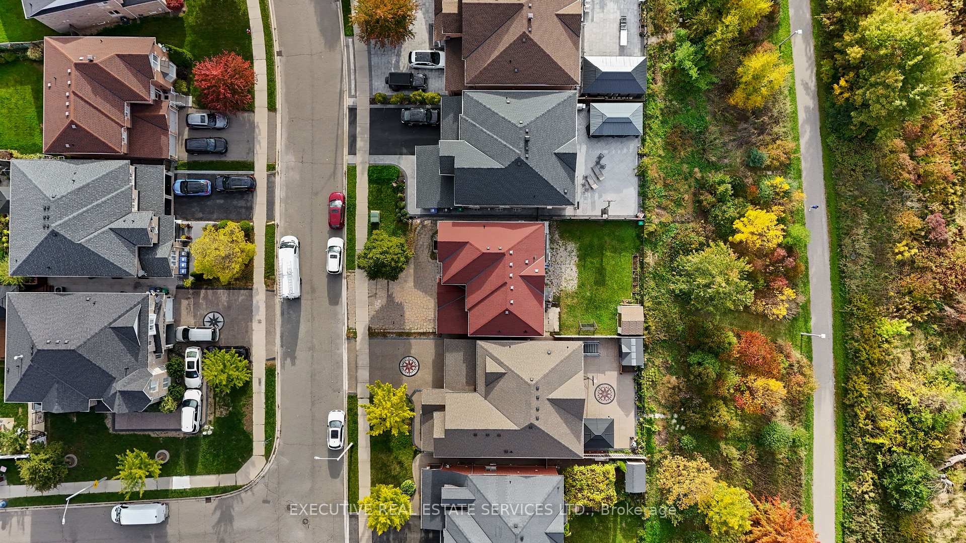 Photo 2 of 73 Woodvalley Drive, Brampton, Fletcher's Meadow — HOMEH