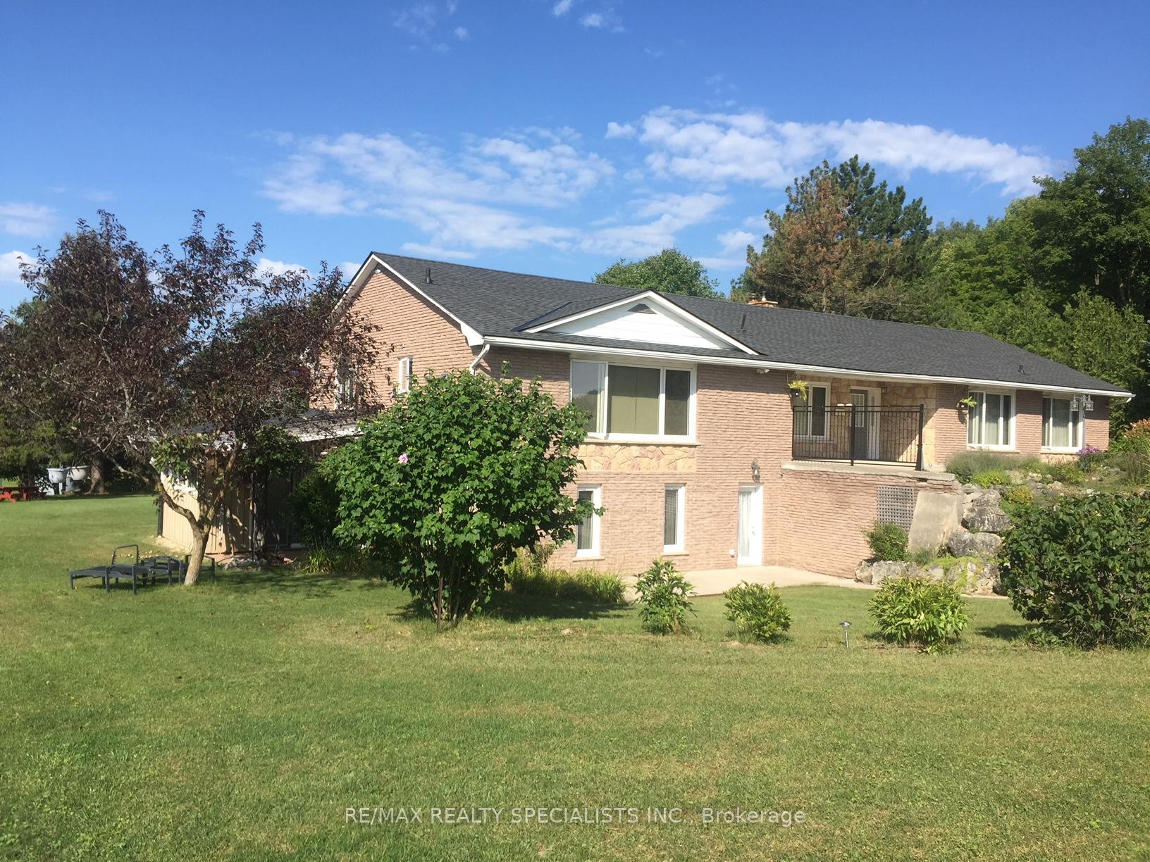 Photo 1 of 215 Edward Street, Clearview, Rural Clearview — HOMEH