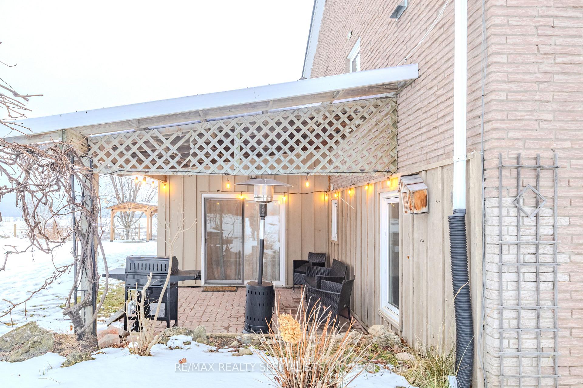 Photo 7 of 215 Edward Street, Clearview, Rural Clearview — HOMEH
