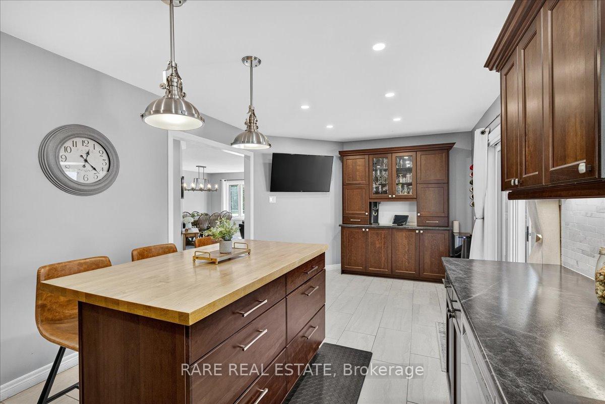 Photo 11 of 296 Warrington Road, Clearview, Stayner — HOMEH