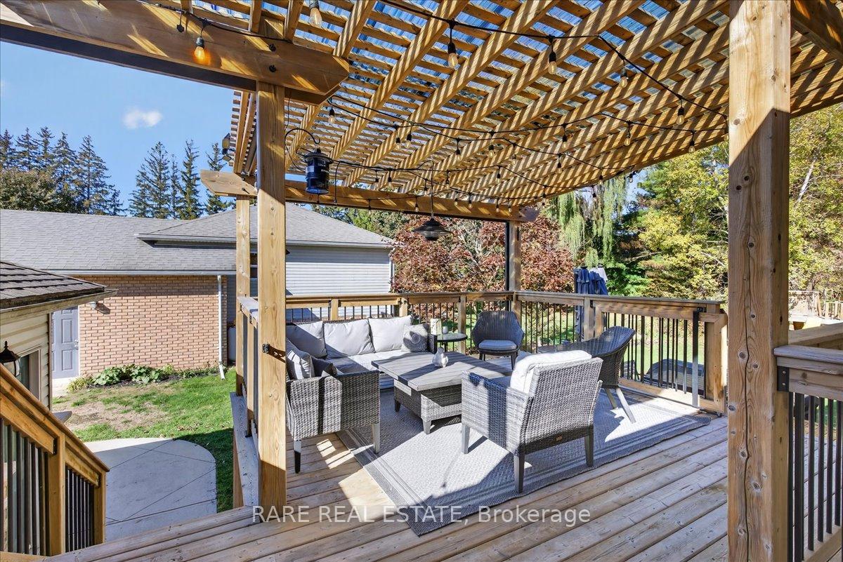 Photo 33 of 296 Warrington Road, Clearview, Stayner — HOMEH