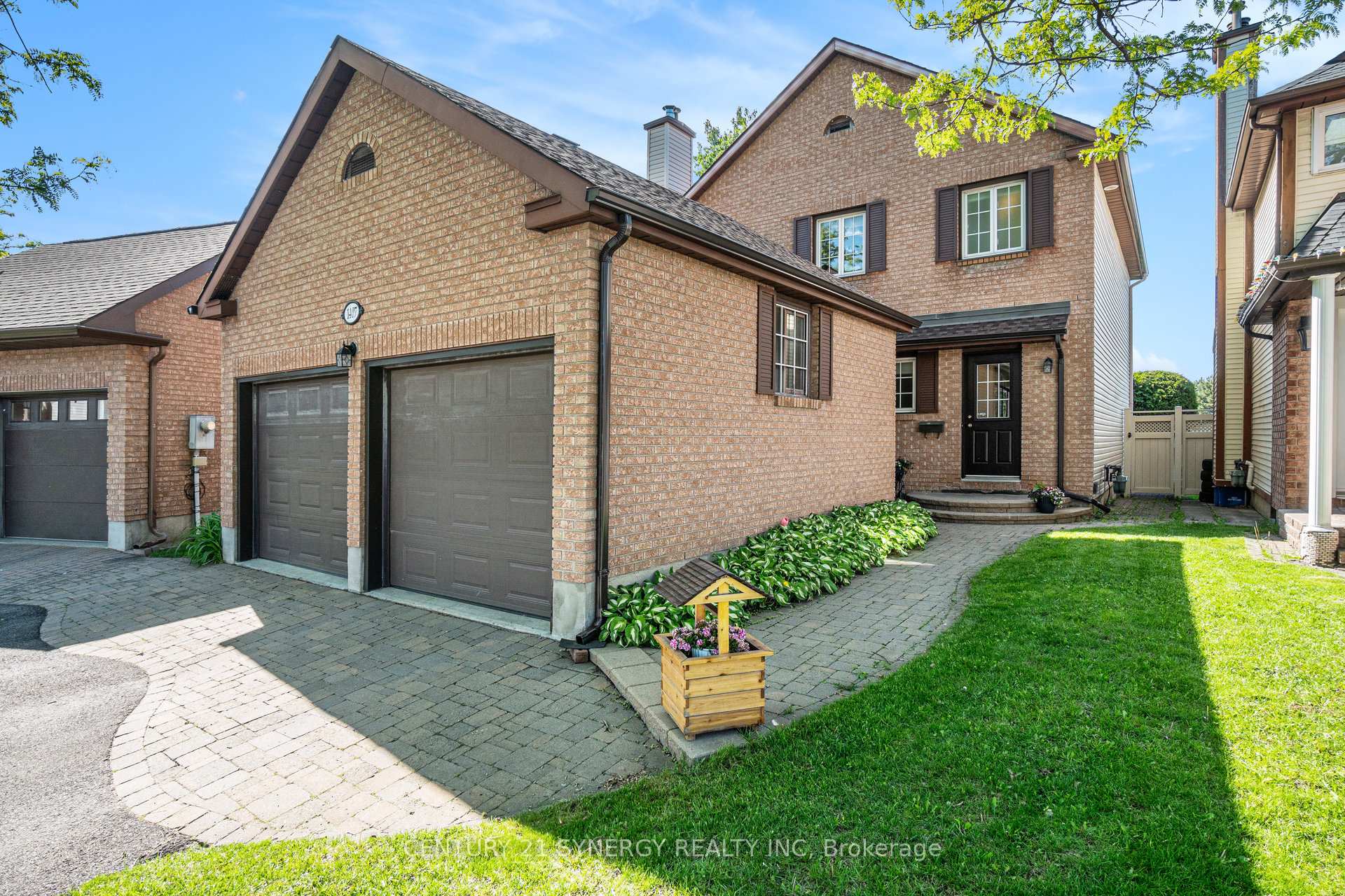 Photo 2 of 1407 Progress Place, Ottawa, Pineview — HOMEH