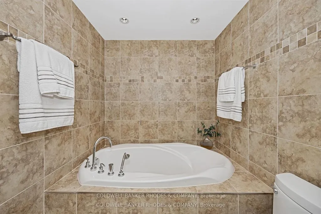 Photo 23 of Unit 502, 90 George Street, Ottawa, Lower Town/Byward Market — HOMEH