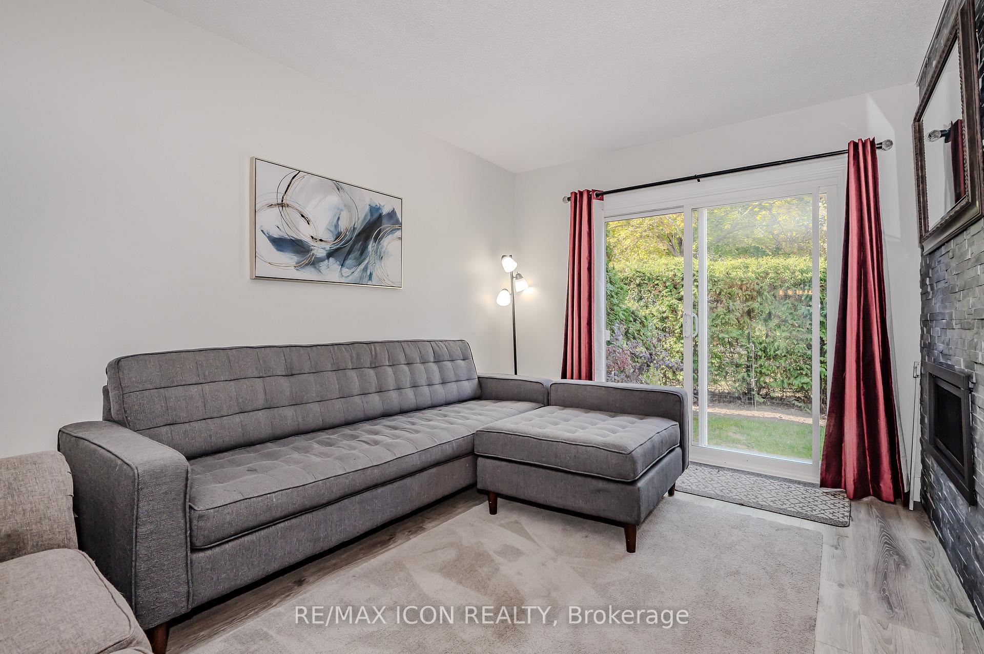 Photo 10 of Unit 12, 337 Kingswood Drive, Kitchener — HOMEH