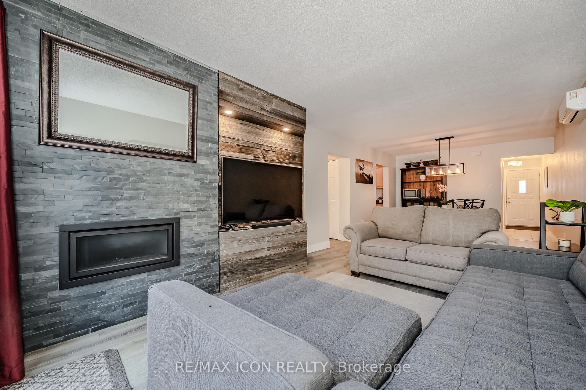 Photo 12 of Unit 12, 337 Kingswood Drive, Kitchener — HOMEH