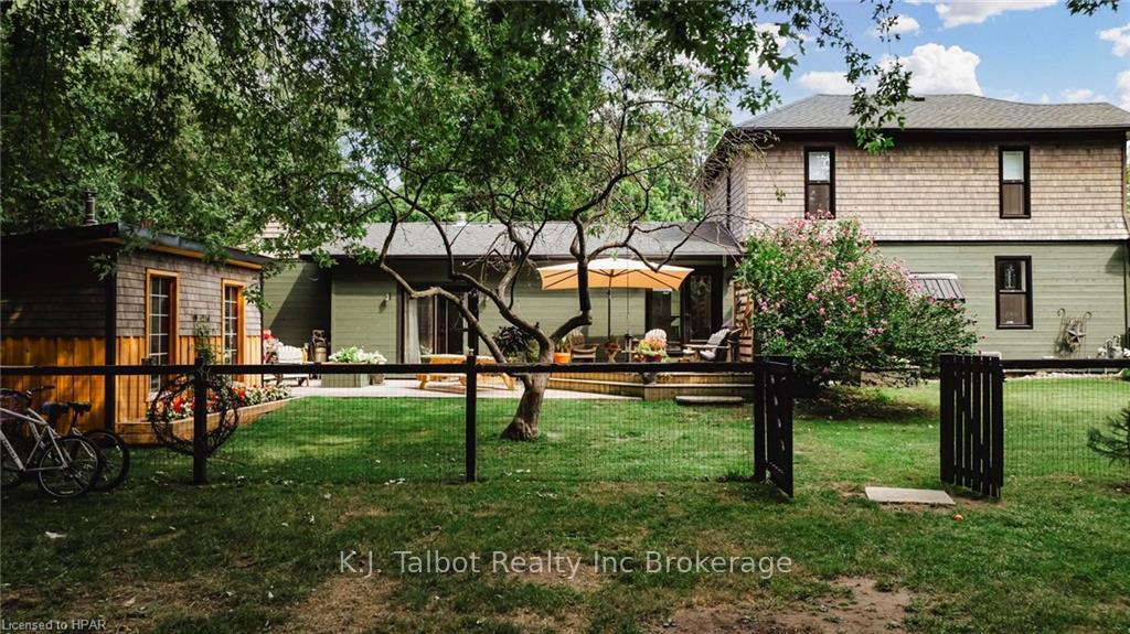 Photo 5 of 29 Louisa St Street, Bluewater, Bayfield — HOMEH