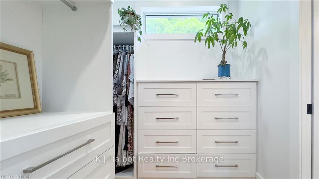 Photo 41 of 29 Louisa St Street, Bluewater, Bayfield — HOMEH