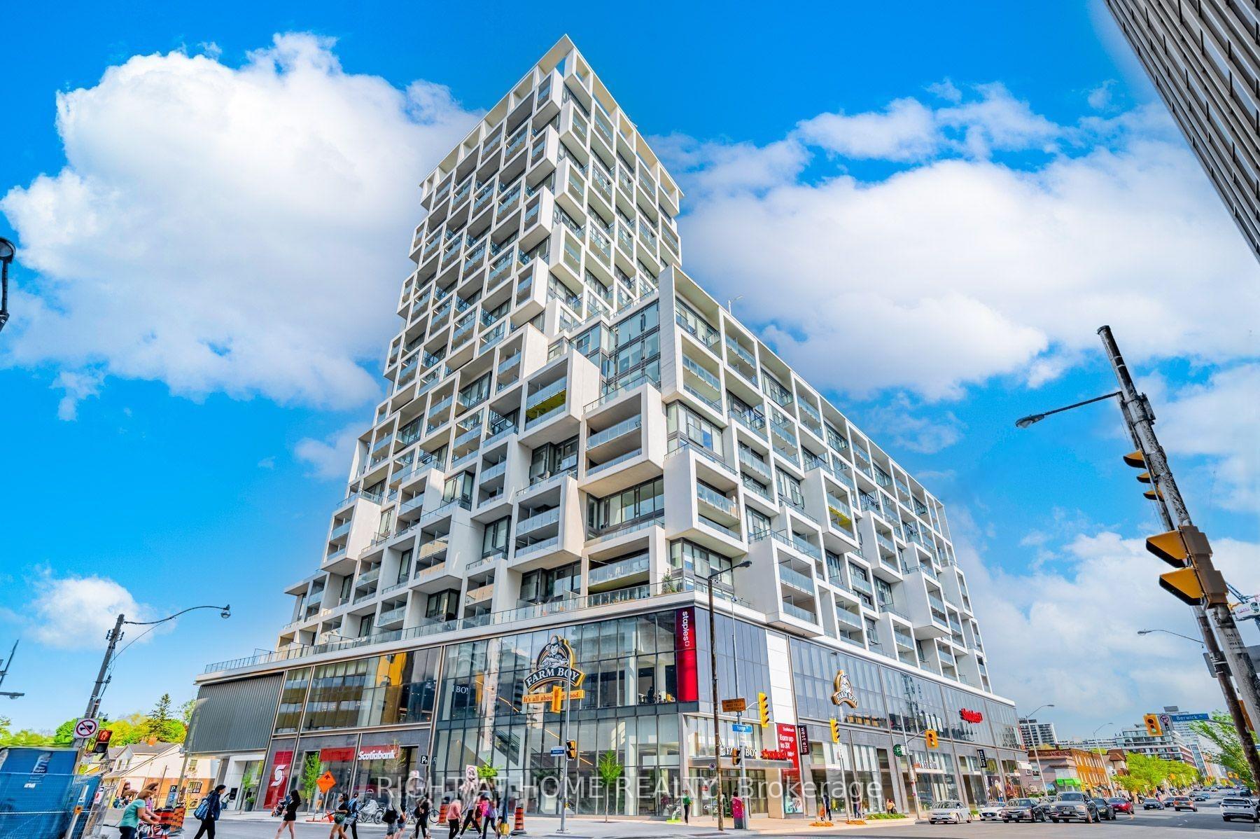 Front of Unit 1008, 5 Soudan Avenue