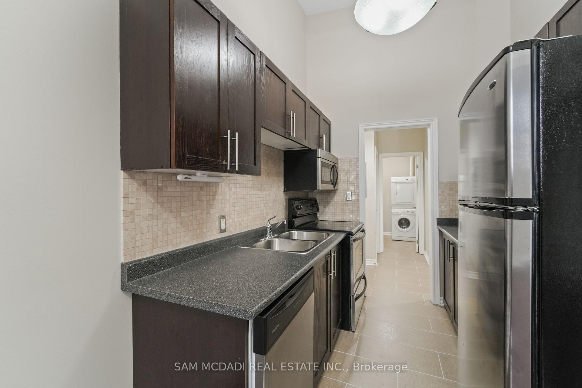 Photo 5 of Unit 301, 80 King William Street, Hamilton, Beasley — HOMEH