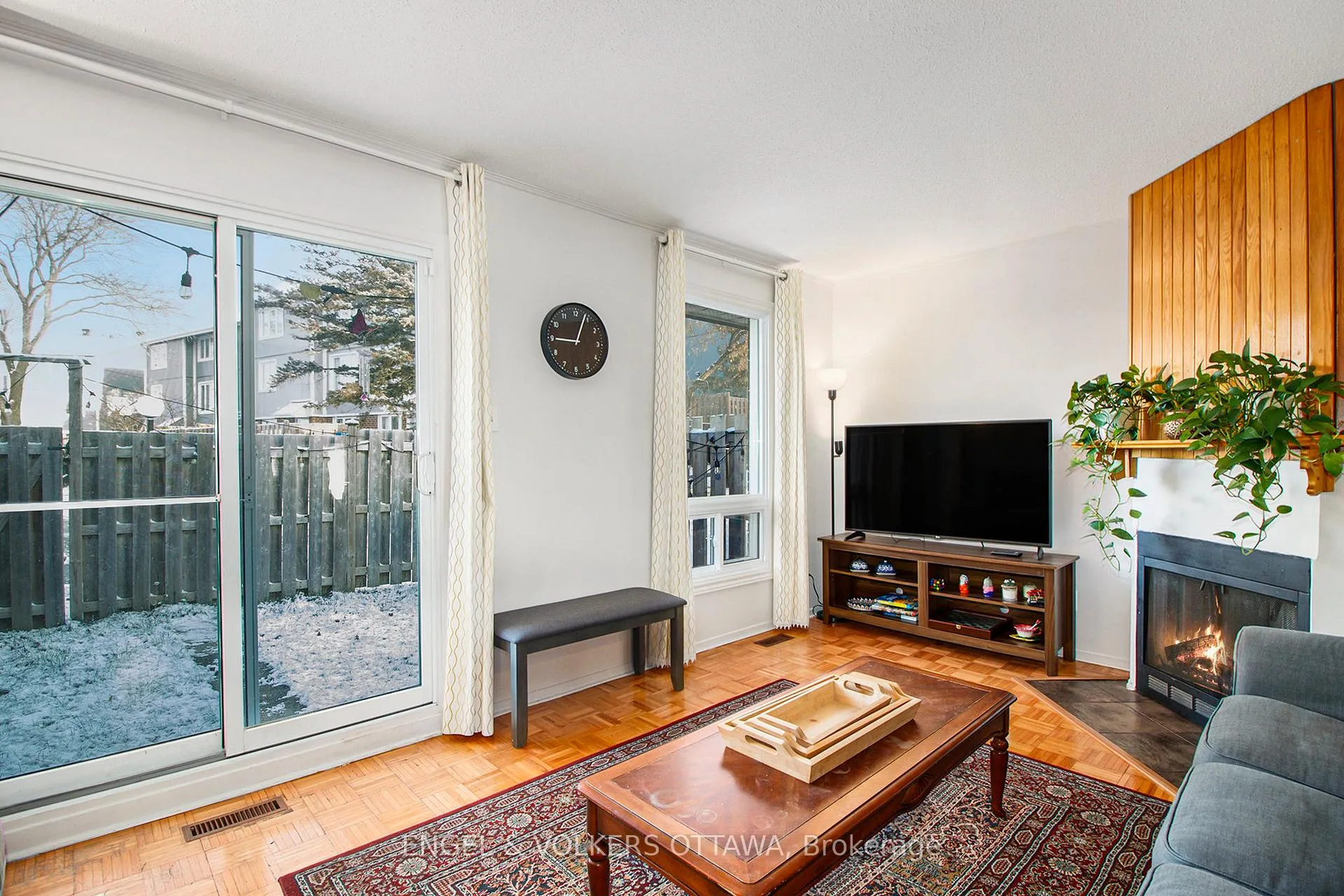 Photo 3 of Unit 17, 3301 McCarthy Street, Ottawa, Hunt Club/Western Community — HOMEH