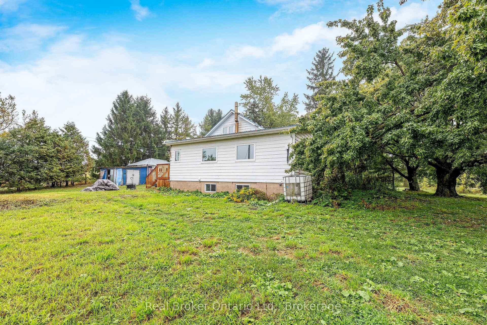 Photo 10 of 6005 Eighth Line, Erin, Rural Erin — HOMEH