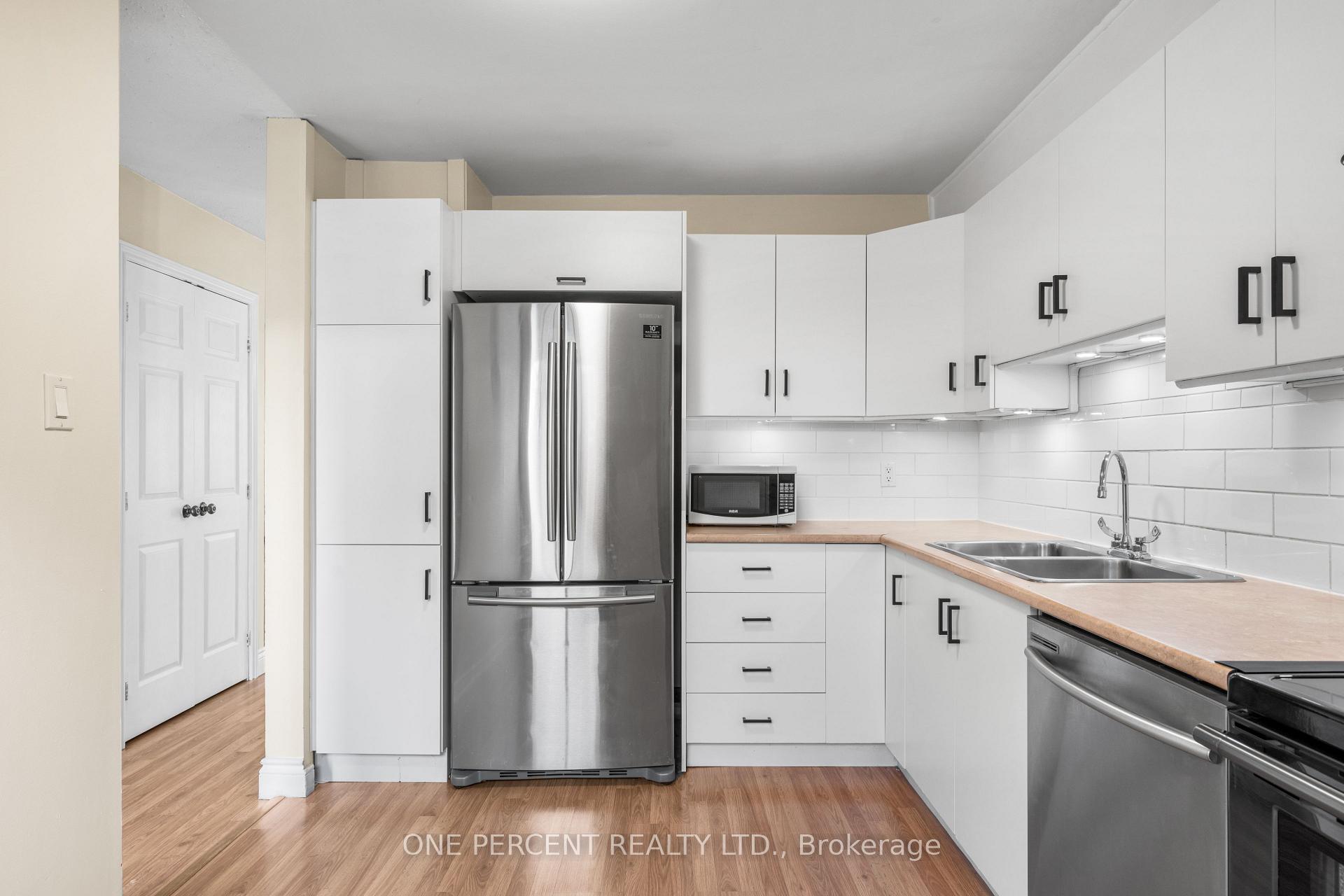 Photo 6 of 122 McClintock Way, Ottawa, Kanata - Katimavik — HOMEH