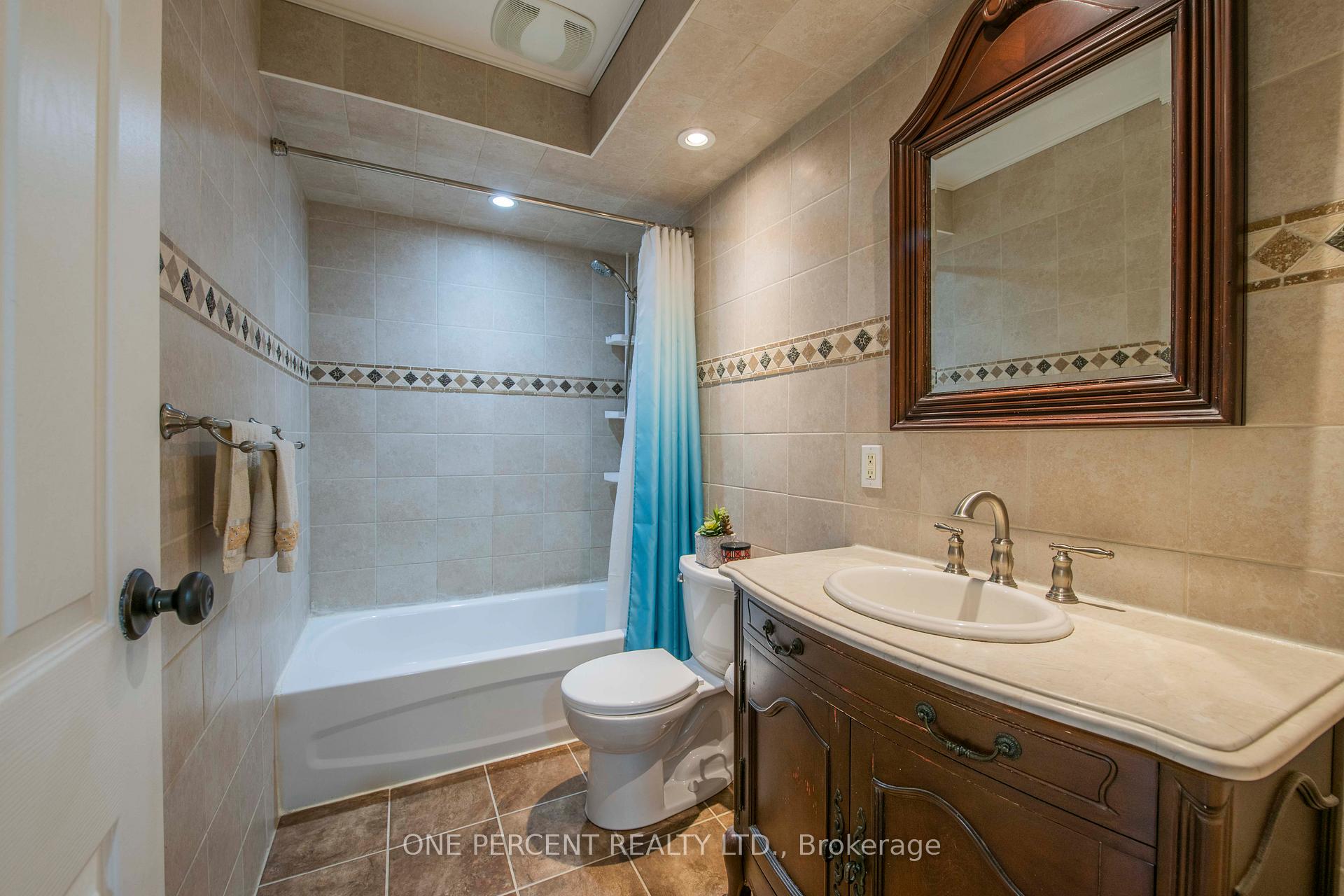 Photo 18 of 122 McClintock Way, Ottawa, Kanata - Katimavik — HOMEH