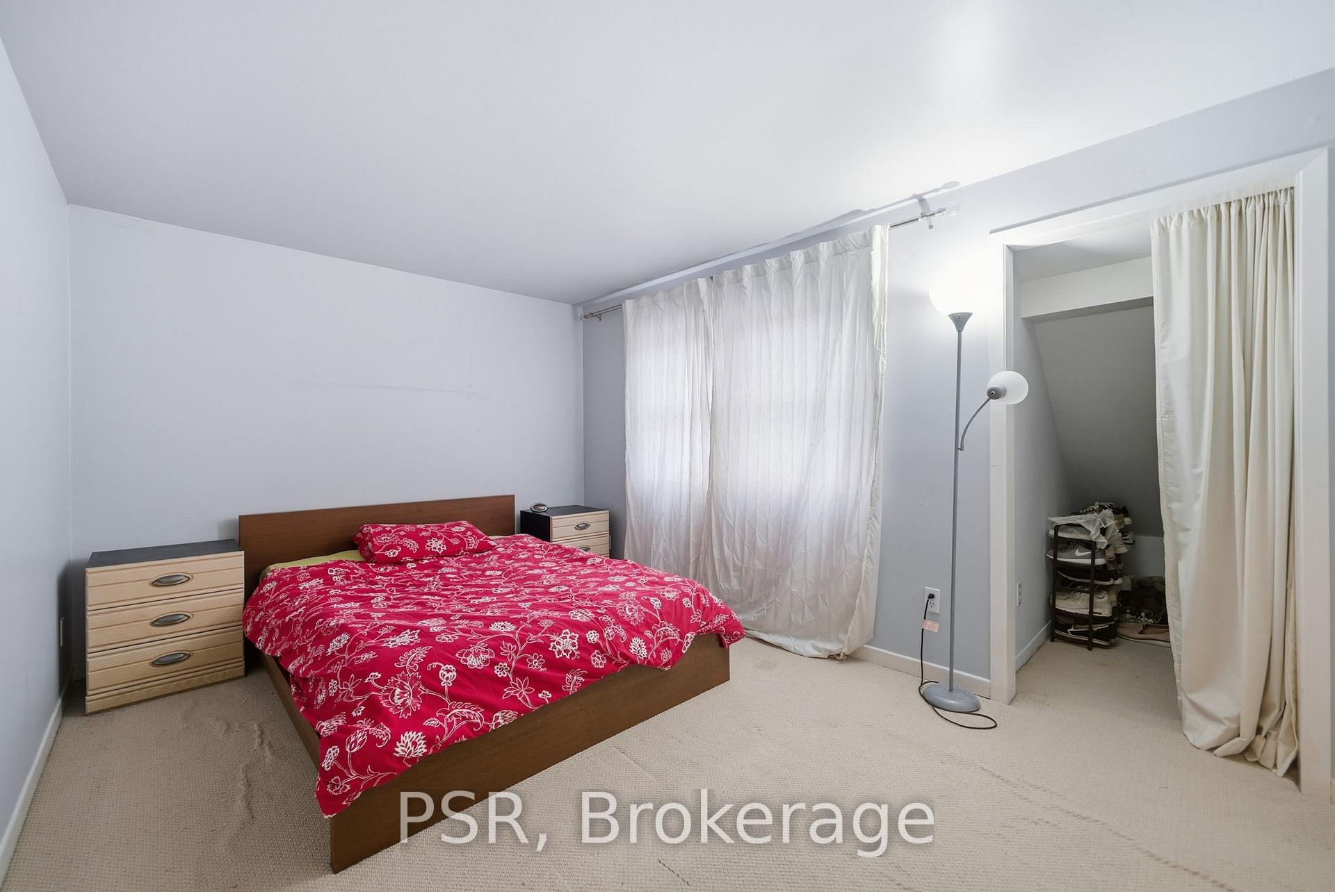 Photo 14 of Unit 22, 7 Chamberlain Court, Ajax, South West — HOMEH